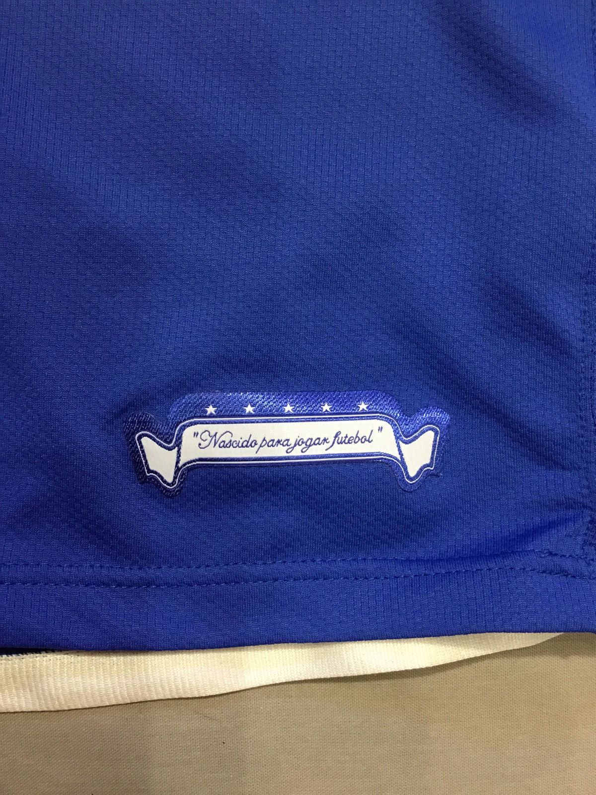 Nike 2004/2005 BRAZIL RARE NIKE SOCCER JERSEY FOOTBALL SHIRT Size US L / EU 52-54 / 3 - 3 Thumbnail