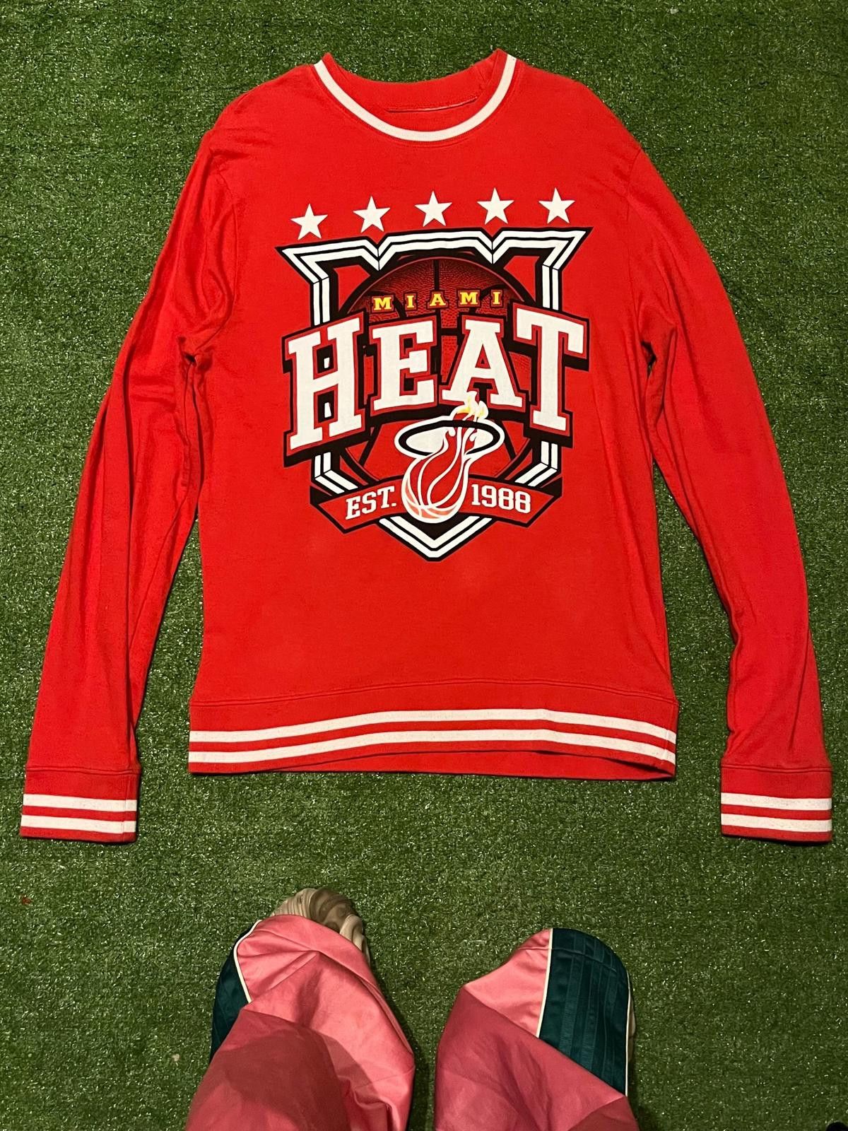 NBA × Nike × Supreme Supreme NBA Shooter Sleeves Red | Grailed