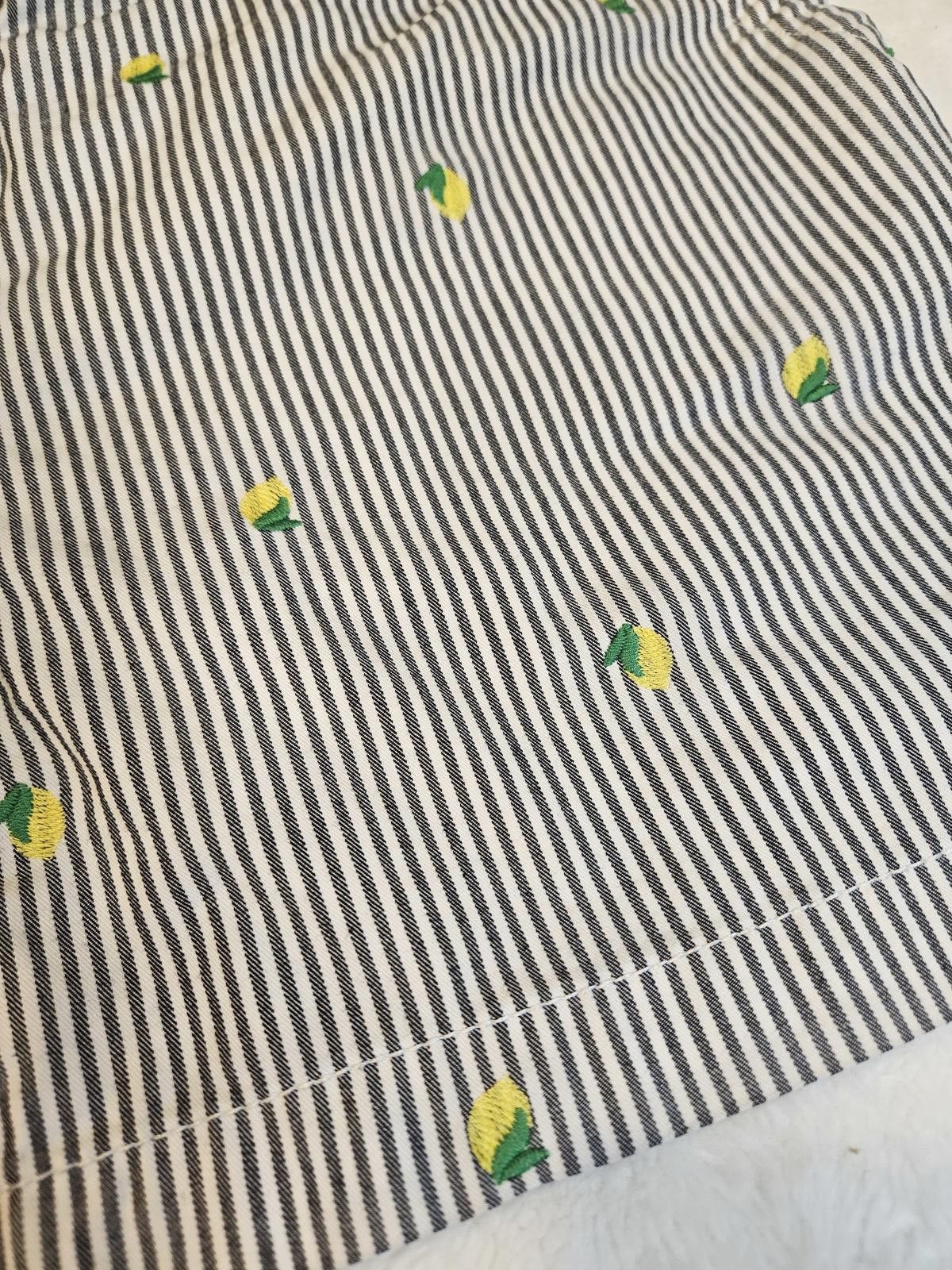 Designer Crown & Ivy Striped Shorts with Fruit Embroidery - Size 10 Size 32" / US 10 / IT 46 - 5 Thumbnail