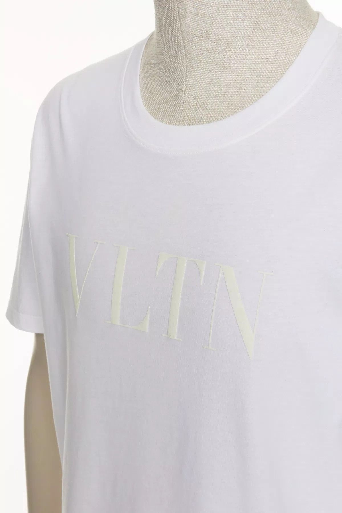 VALENTINO ホワイト Tシャツ M Valentino Garavani Cotton T-Shirt with Metallic V Detail