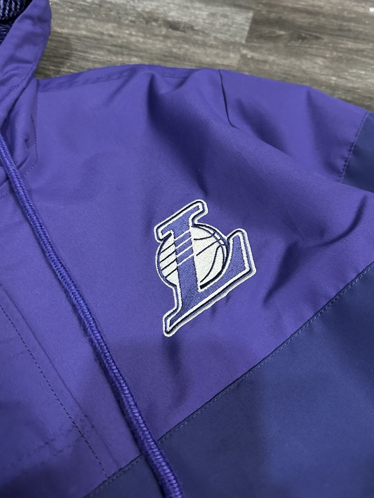 NBA Los Angeles Lakers jacket Size US L / EU 52-54 / 3 - 5 Thumbnail
