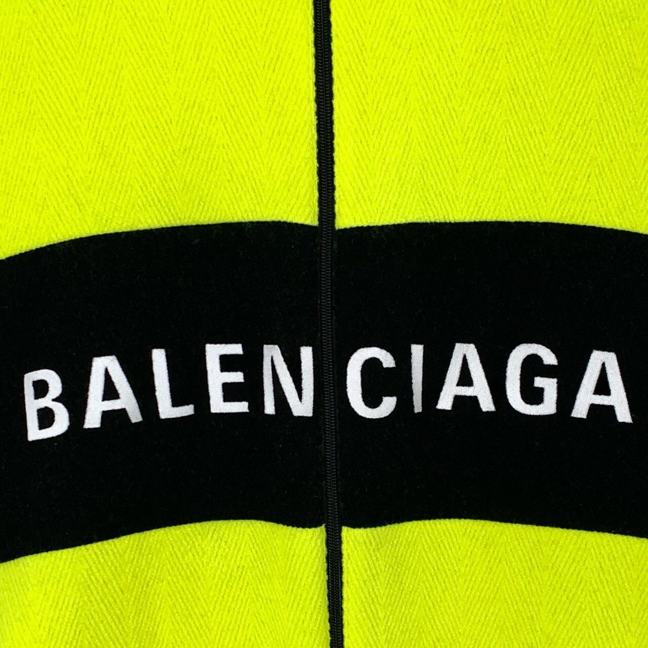 Balenciaga Balenciaga Neon Yellow Logo Zip Jacket (46) Size US S / EU 44-46 / 1 - 6 Thumbnail