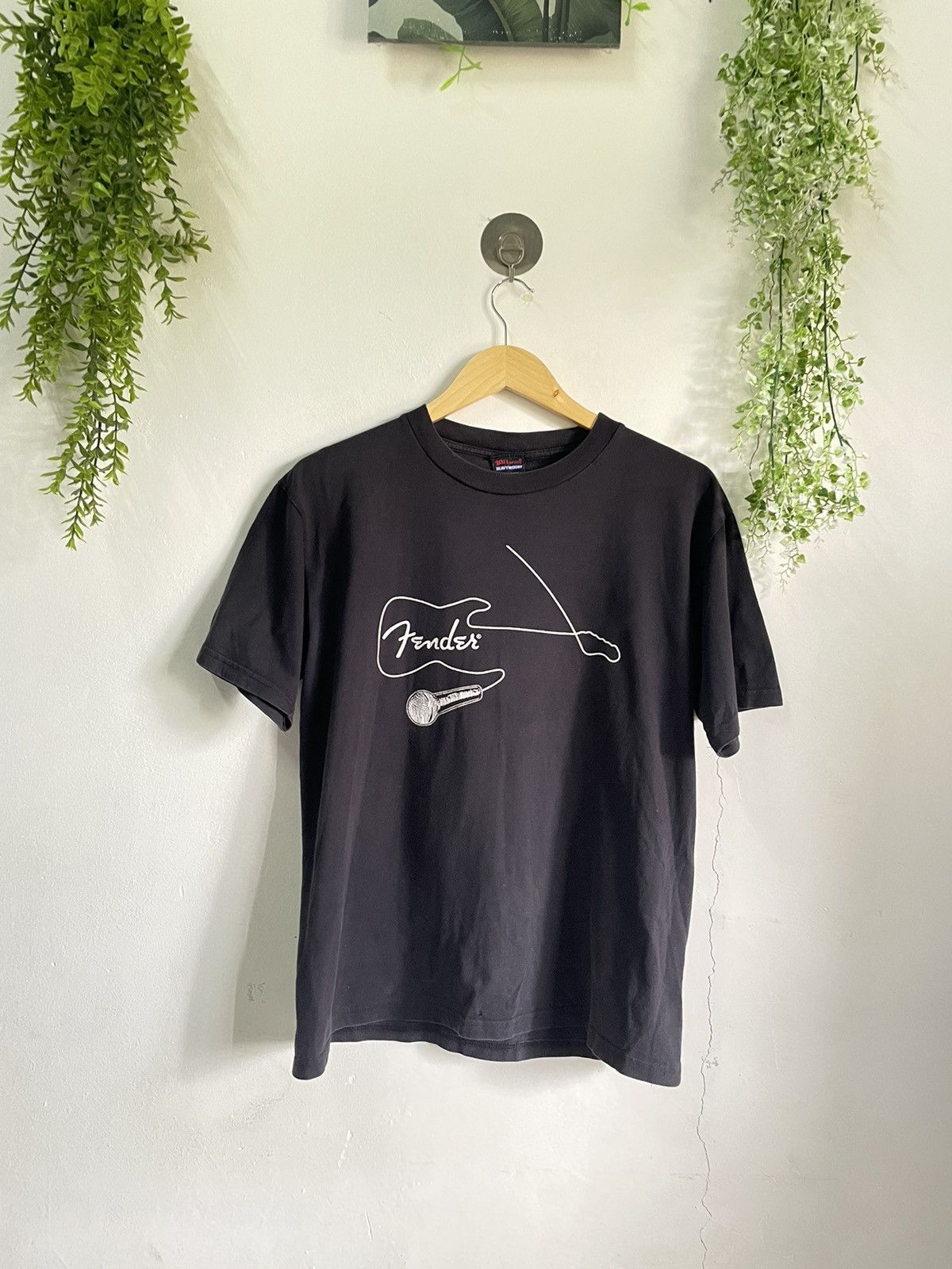 Band Tees × Fender × Vintage Vintage Fender Guitar Music Rare design Tshirt Size US M / EU 48-50 / 2 - 5 Thumbnail