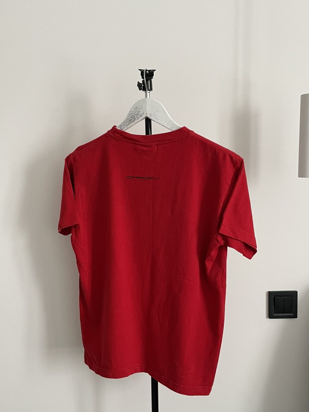 Oakley Vintage Oakley 00’s Software Centre Logo Y2K T-Shirt RARE Size US S / EU 44-46 / 1 - 2 Thumbnail
