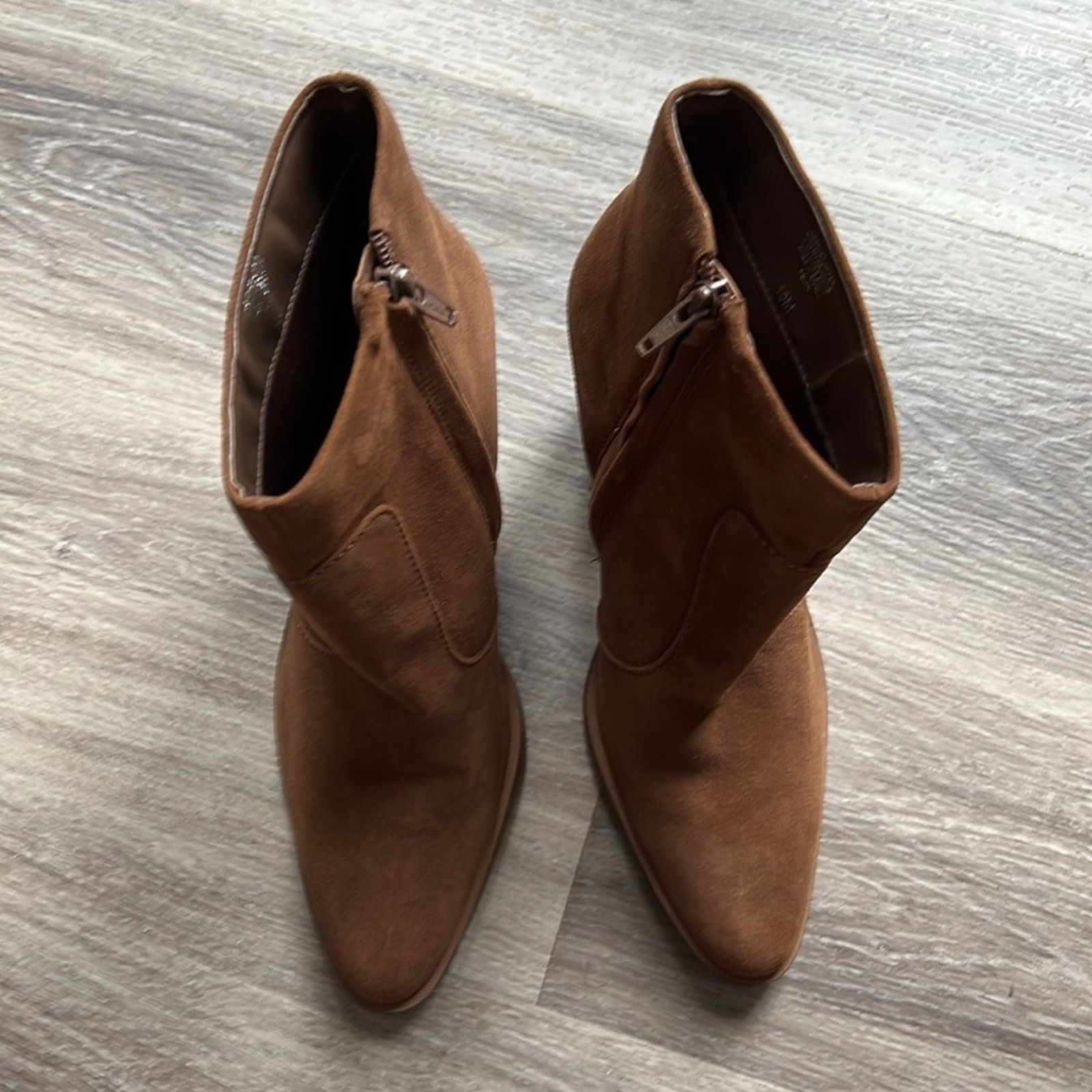 Other Gianni Bini Women’s Casual Leather Ankle Boots Brown Size10 Size US 10 / IT 40 - 4 Thumbnail