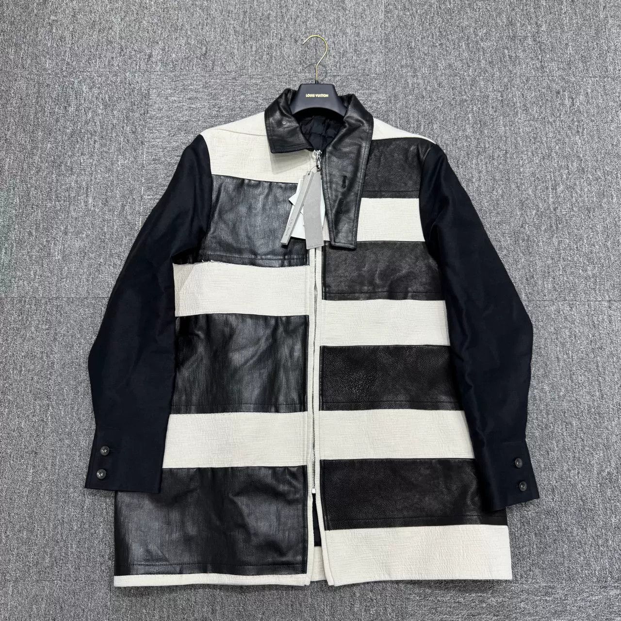 Rick Owens Rick Owens Black White Colorblock Down Coat Size US M / EU 48-50 / 2 - 1 Thumbnail