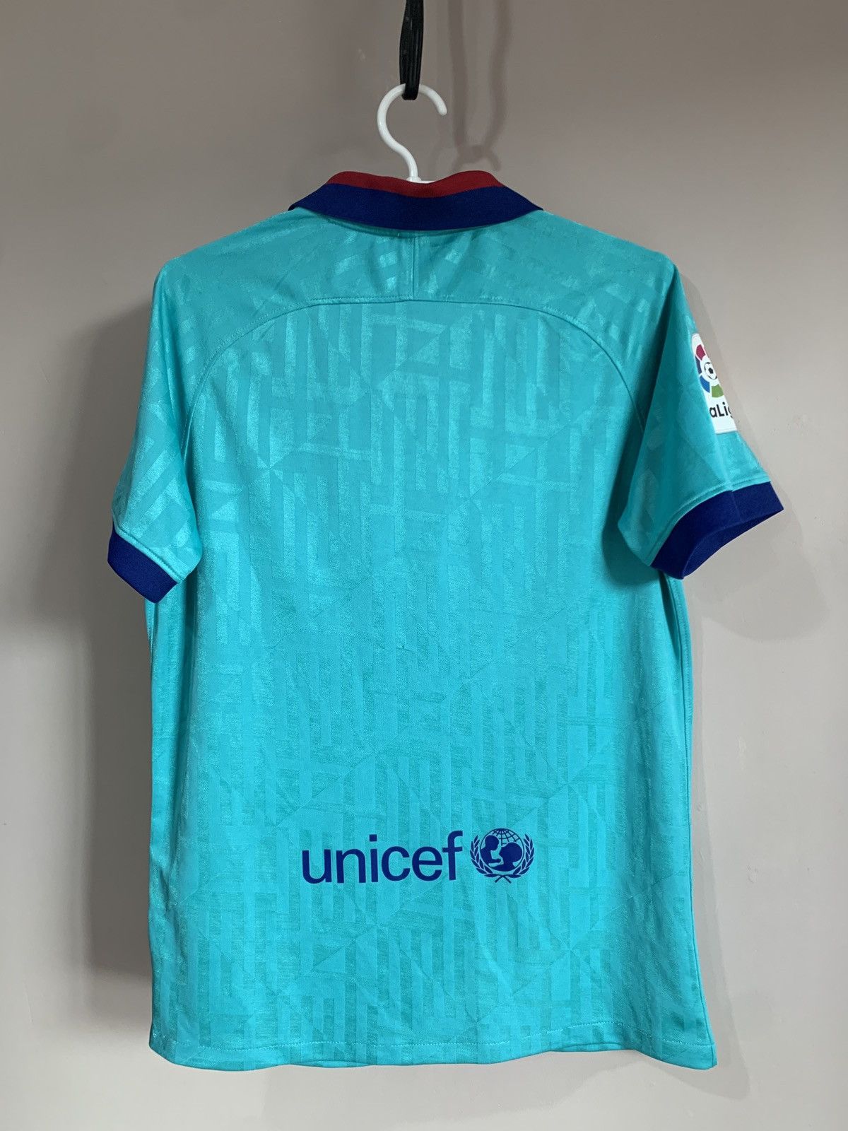Nike Barcelona 2019 Third Football Shirt Nike Soccer Jersey Sz S Size US S / EU 44-46 / 1 - 2 Thumbnail