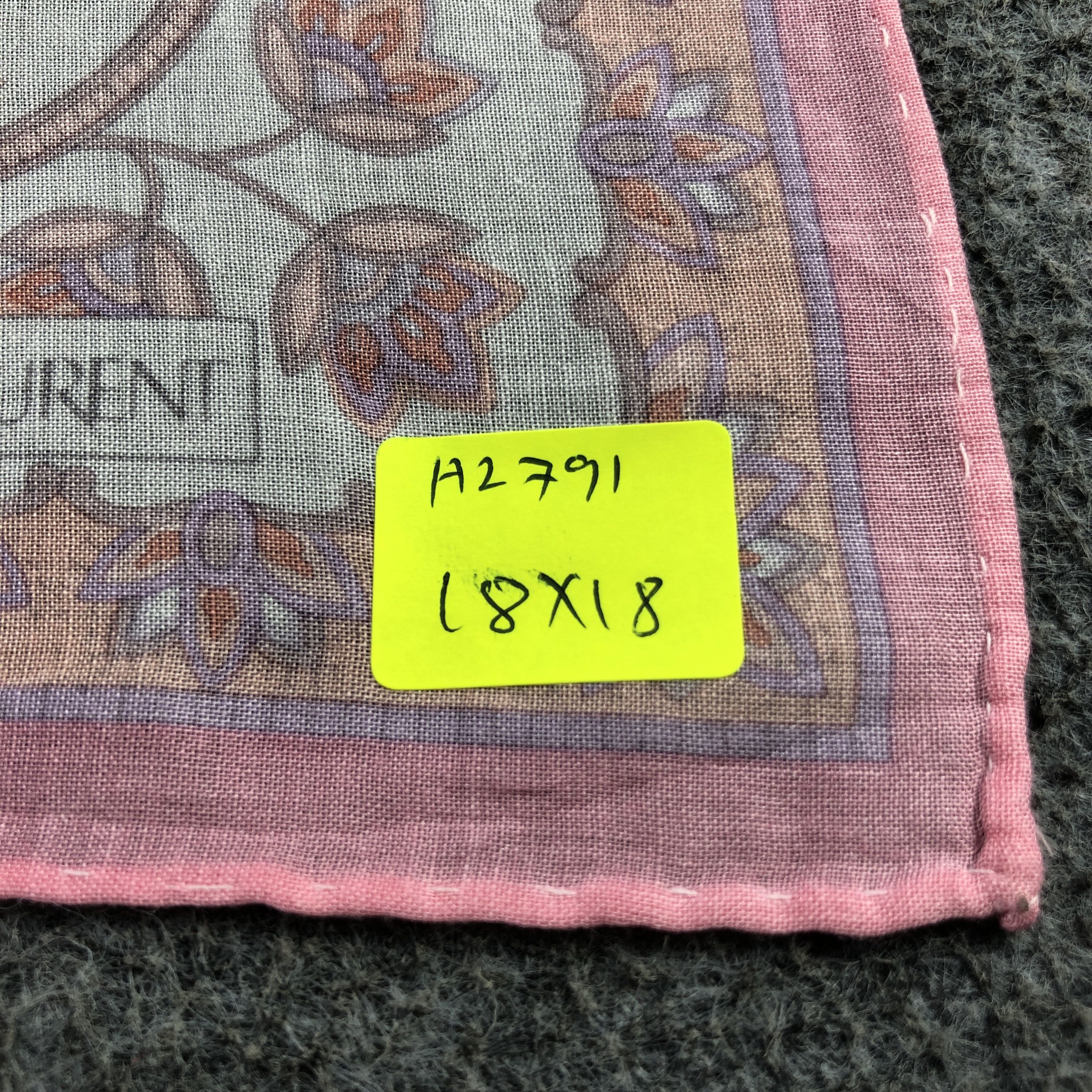 Yves Saint Laurent YSL Handkerchief Neckerchief Bandana H2791 Size ONE SIZE - 6 Thumbnail