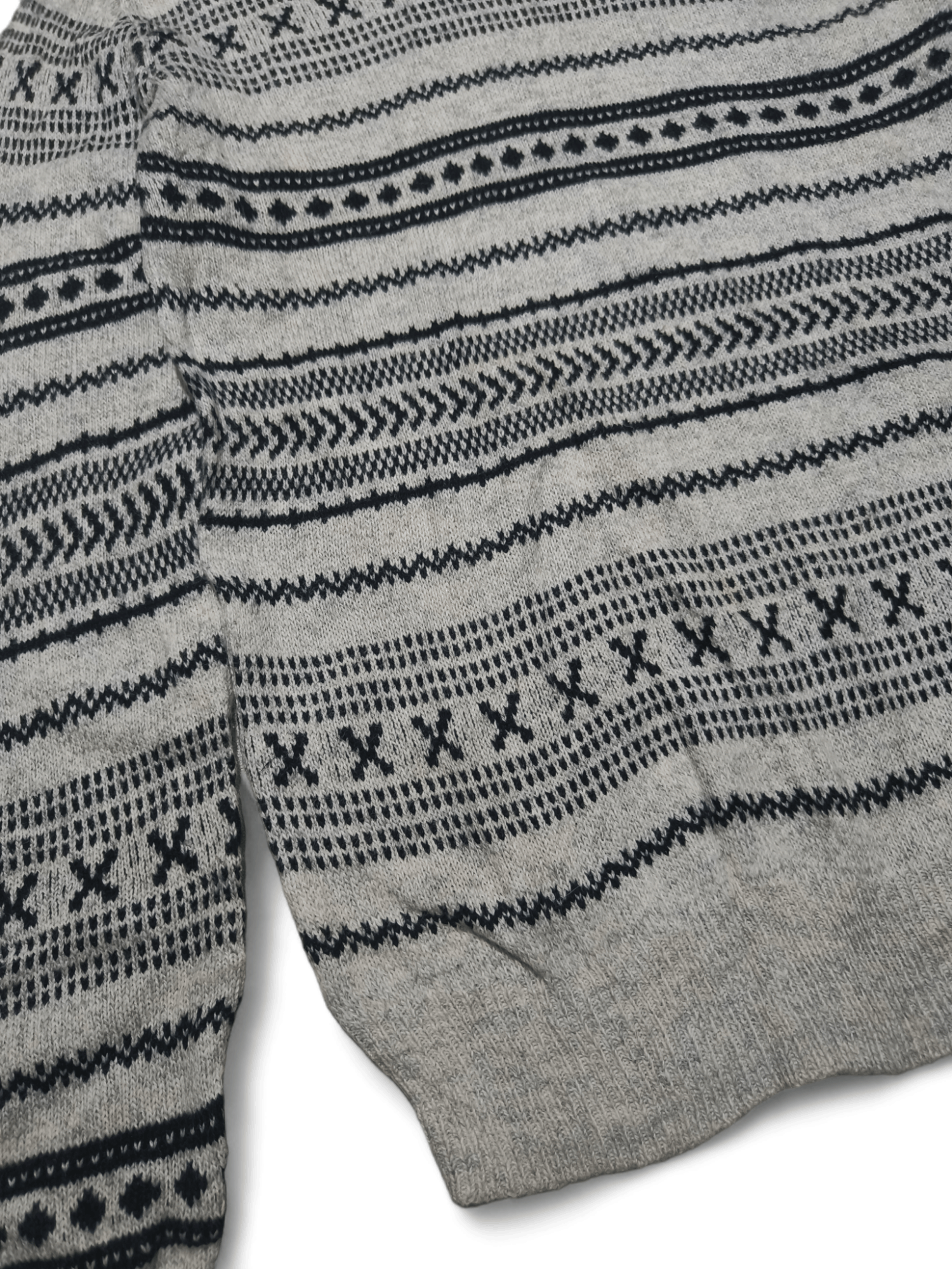 H&M Vintage H&M Ethnic Motifs Pattern Knit Sweater Size US M / EU 48-50 / 2 - 4 Thumbnail