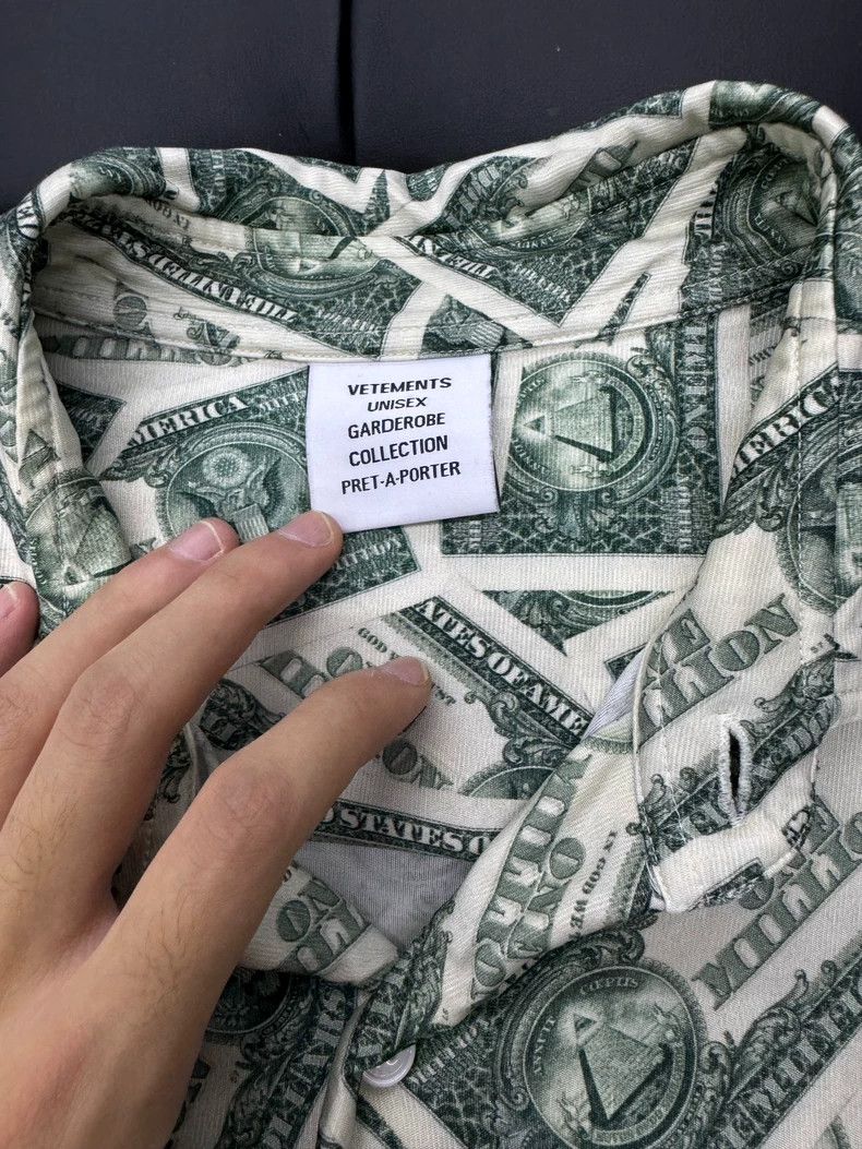Vetements Vetements Money Shirt Size US S / EU 44-46 / 1 - 4 Thumbnail