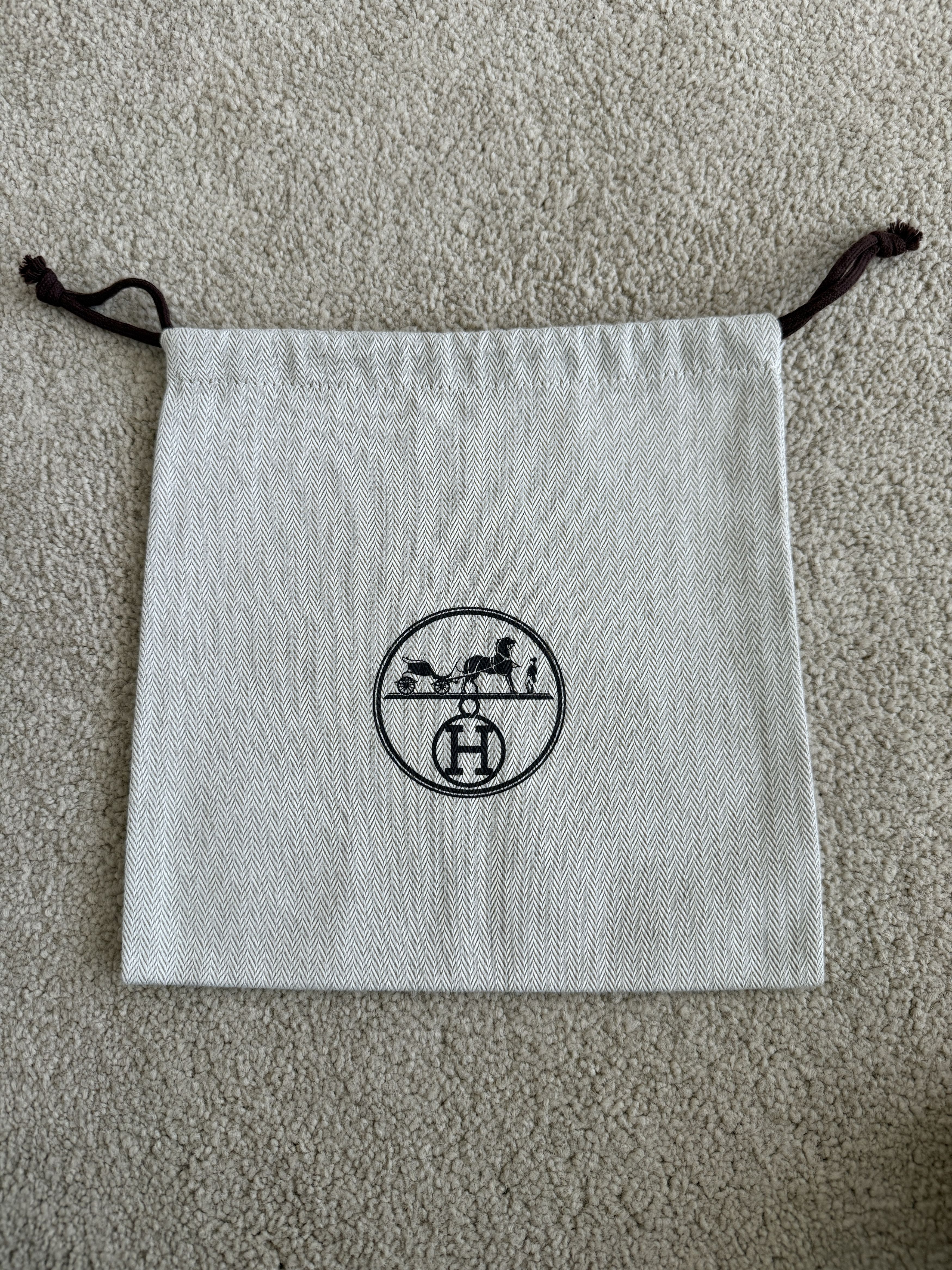 Hermes Authentic Hermes Herringbone Tweed Small Drawstring Dustbag Size ONE SIZE - 1 Thumbnail