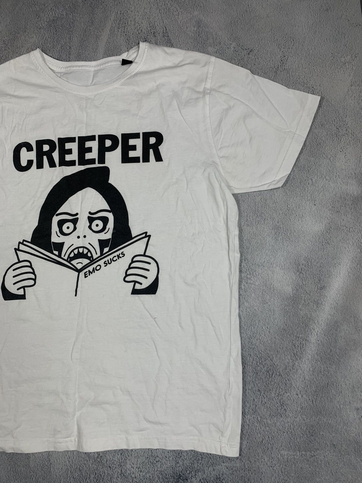 Other Vintage Y2K Humor Emo Sucks tee streetwear big logo size M Size US M / EU 48-50 / 2 - 3 Thumbnail