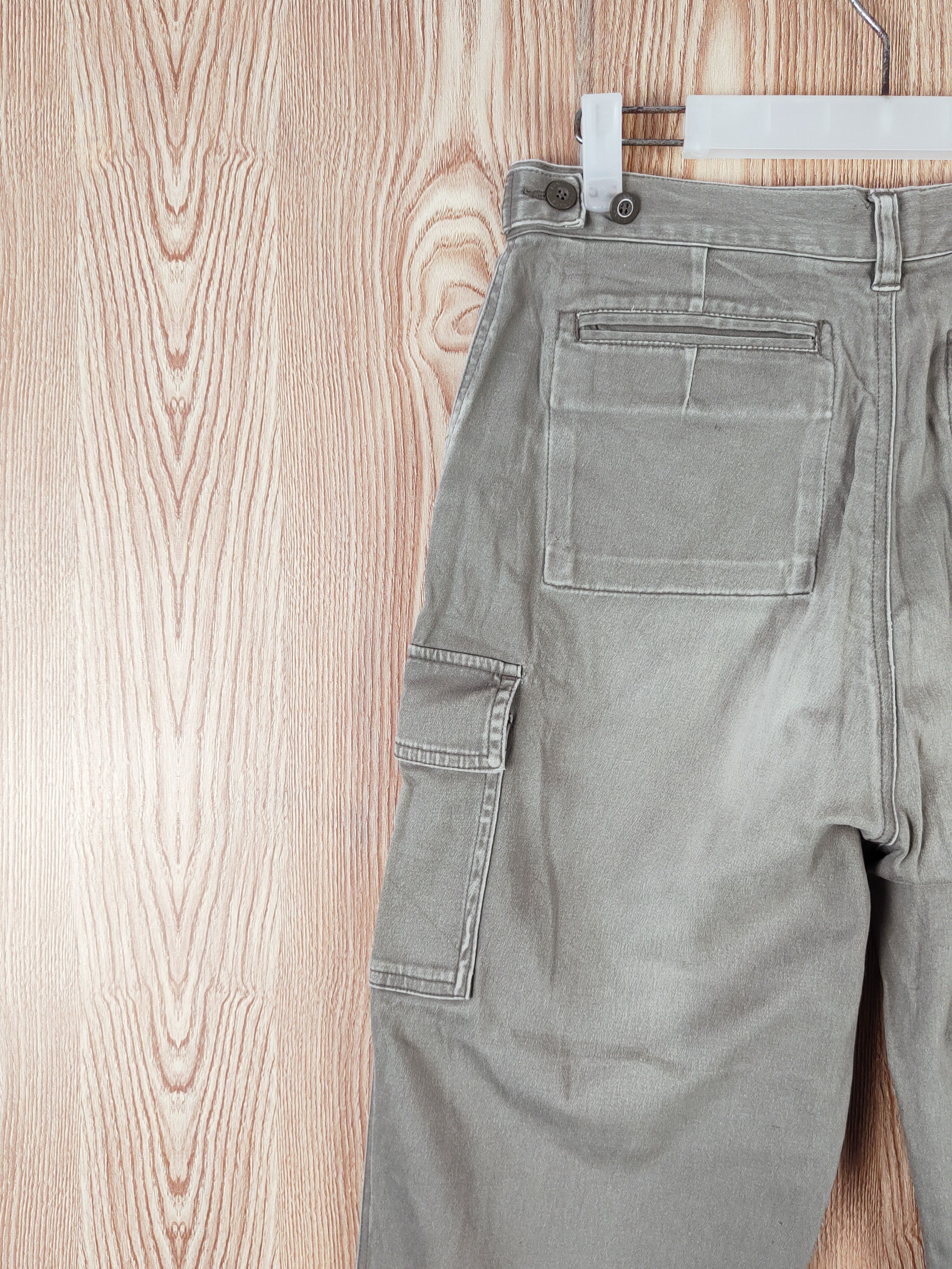 Japanese Brand Livre Claire Green Faded Multipocket Cargo Pants #W98 Size US 31 - 8 Thumbnail
