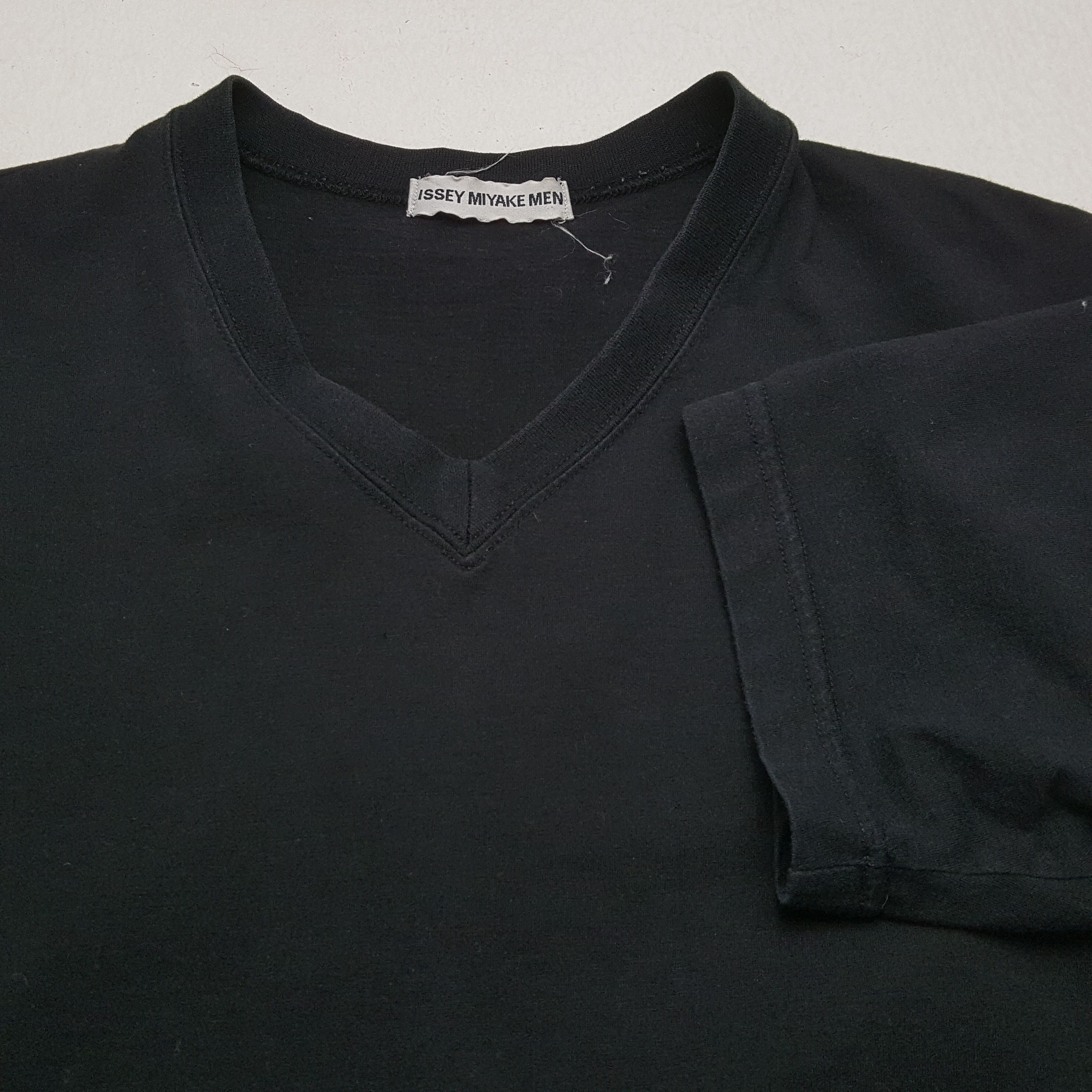 Issey Miyake × Japanese Brand × Vintage ISSEY MIYAKE MEN Japanese Designer Plain Style Tshirt Size US M / EU 48-50 / 2 - 6 Thumbnail