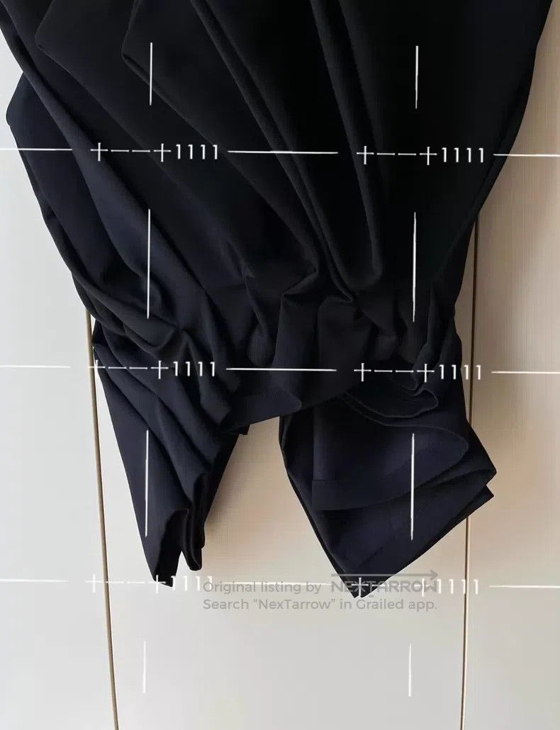 Comme des Garcons Comme Des Garcons Folding modeling three-dimensional short Size S / US 4 / IT 40 - 7 Thumbnail