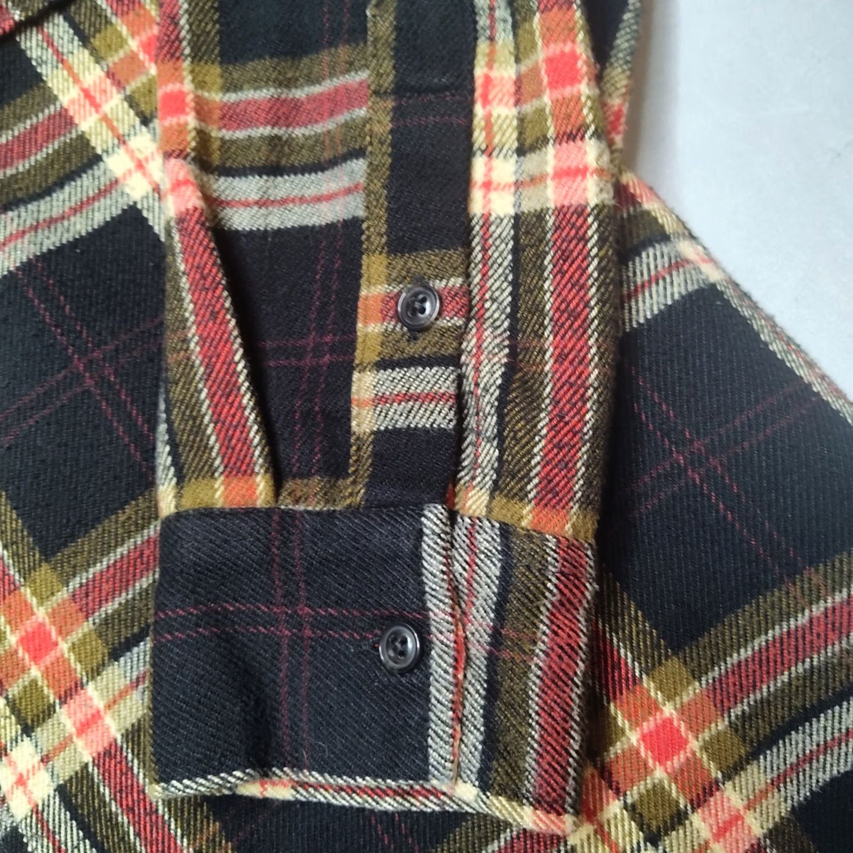 Forever 21 FOREVER 21 Men XS Black Orange Plaid Full Zip Flannel Shacket Jacket Size US XS / EU 42 / 0 - 6 Thumbnail