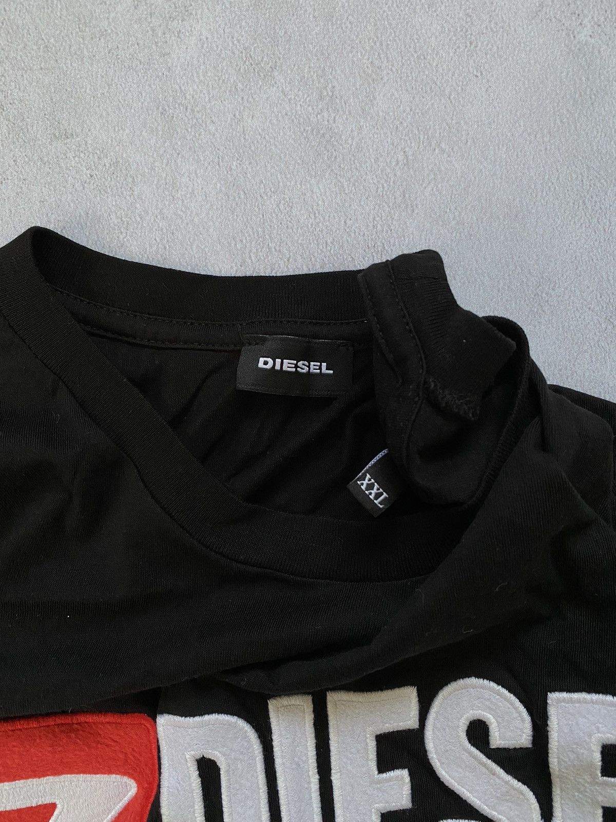 Diesel Vintage Diesel T-Shirt Big Logo Japan Style Y2K Size US XL / EU 56 / 4 - 4 Thumbnail