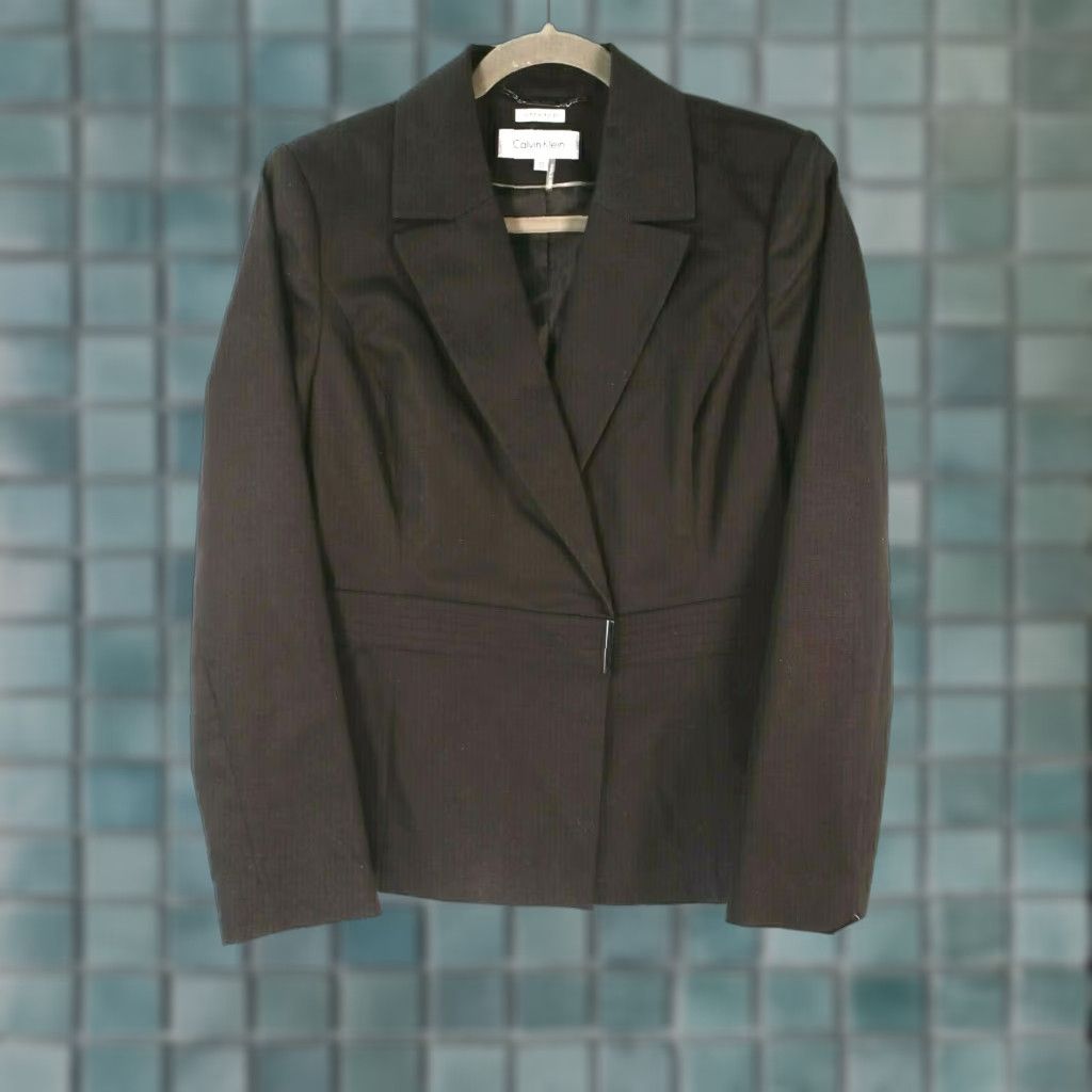 Calvin Klein Calvin Klein Blazer Black Short Jacket 4 Button Workwear Career SZ 10 Size 32" / US 10 / IT 46 - 1 Thumbnail