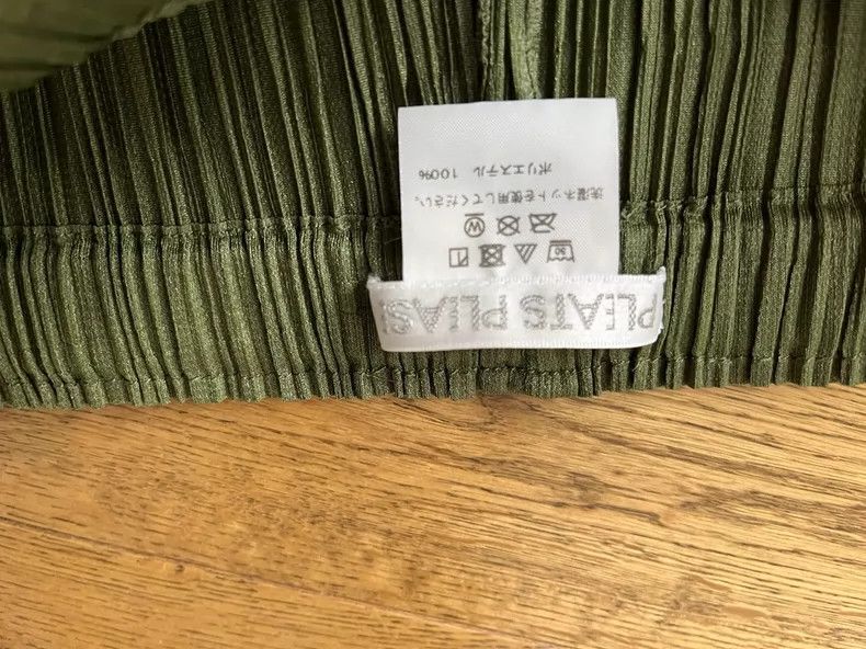 Issey Miyake Issey Miyake Pleats Please Basic Pants - dmc Size US 28 / EU 44 - 1 Thumbnail