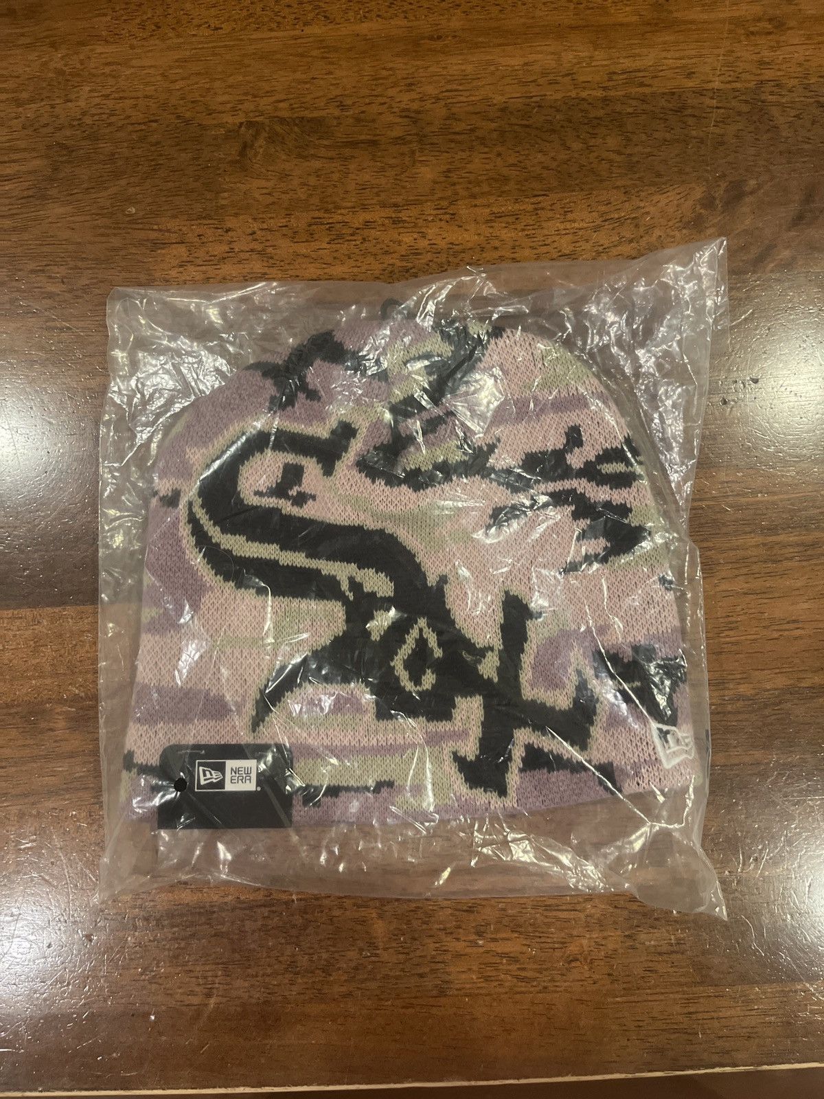 MLB × New Era × Supreme Supreme White Sox Beanie Size ONE SIZE - 2 Thumbnail
