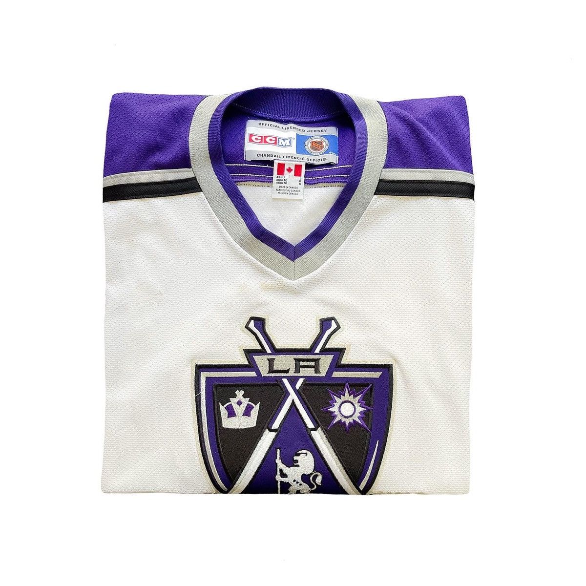 Image of Vintage Ccm Nhl Los Angeles Kings Hockey Jersey in White, Men's (Size Large)