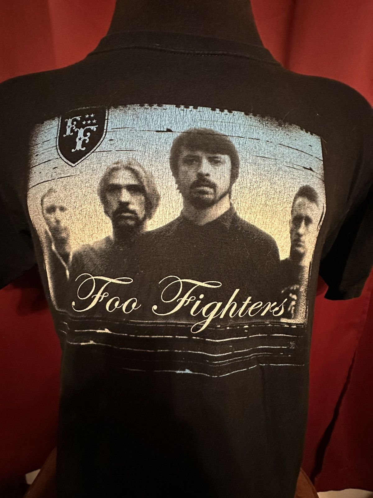Band Tees Vintage Foo Fighters Tshirt Y2K Band Tee Concert Tour Grail Size US M / EU 48-50 / 2 - 6 Thumbnail