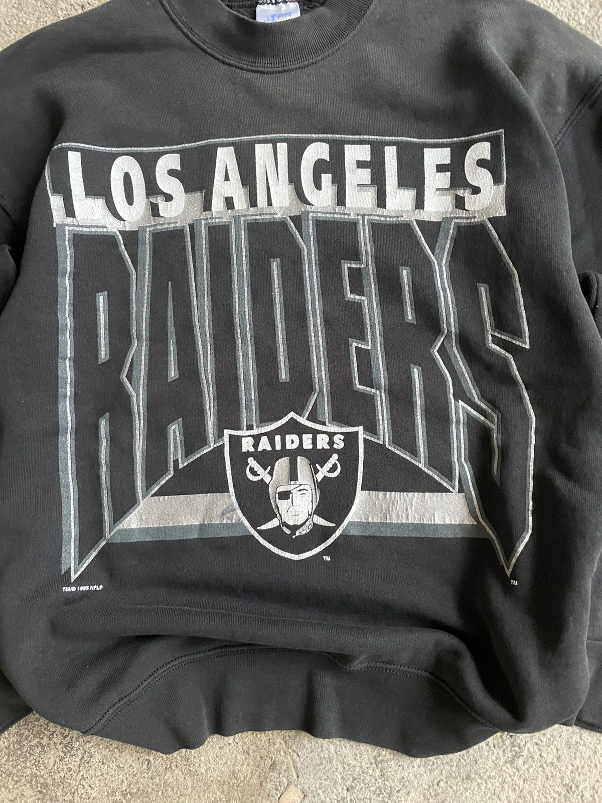 NFL 90s Los Angeles Raiders NFL sweatshirt Size US L / EU 52-54 / 3 - 4 Thumbnail