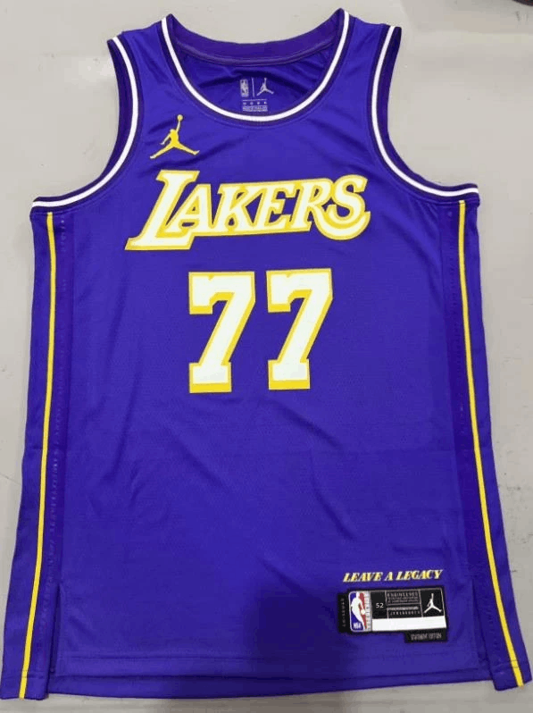 NBA 26 Laker #77 Luka Dončić Jersey Size US XL / EU 56 / 4 - 2 Thumbnail