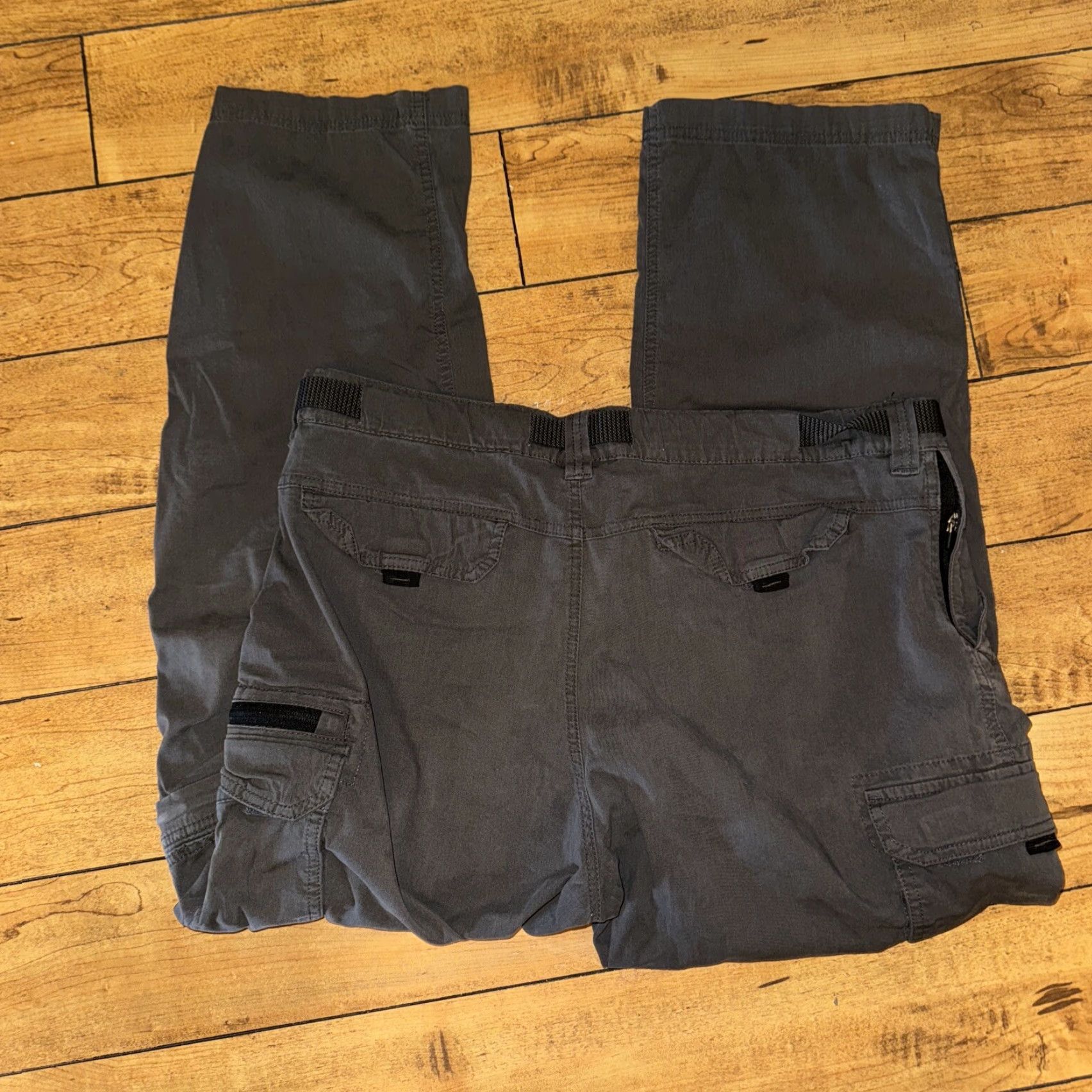 Vintage BC Clothing Cargo Pants Mens Regular 38x30.5 Gray Cargo Belted Convertible Insulated Trousers Size US 38 / EU 54 - 6 Thumbnail