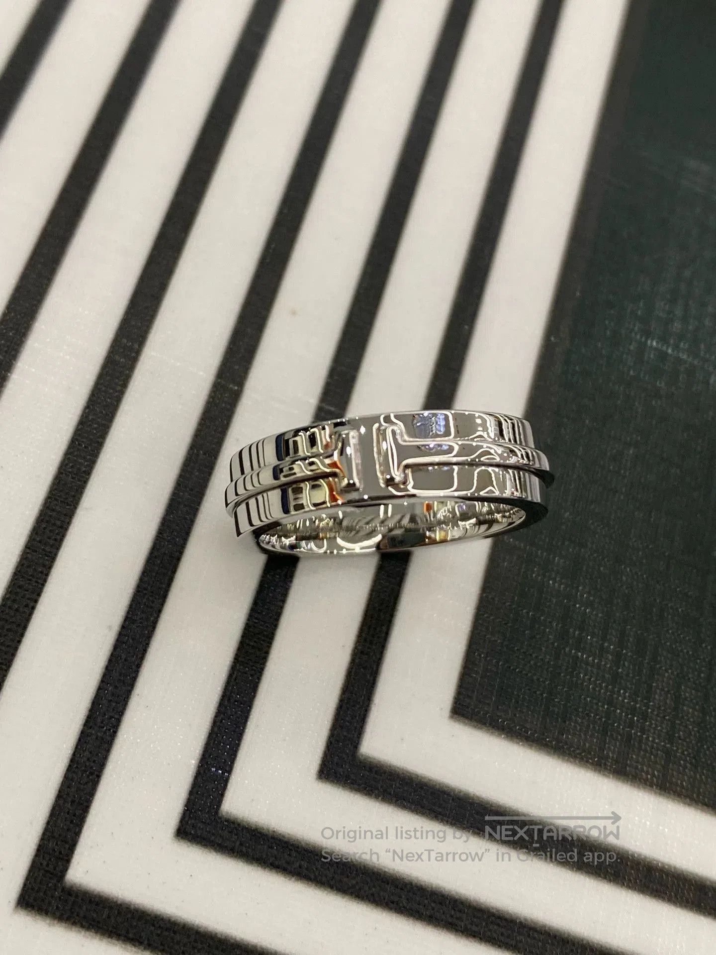 Tiffany & Co. Tiffany 18k White Gold Double T Band Ring 53. Size ONE SIZE - 2 Thumbnail