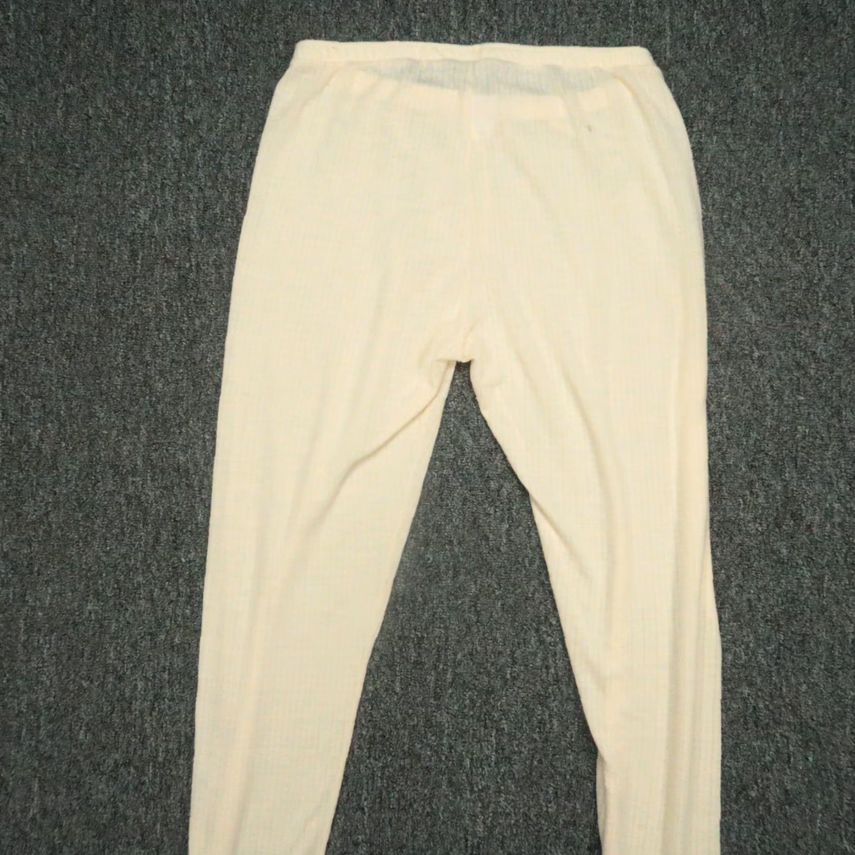 Patagonia VINTAGE Patagonia Brand Patagonia US United States Pants Women Medium Beige Cream Tan Baselayer Lace Capilene USA Size 32" / US 10 / IT 46 - 5 Thumbnail
