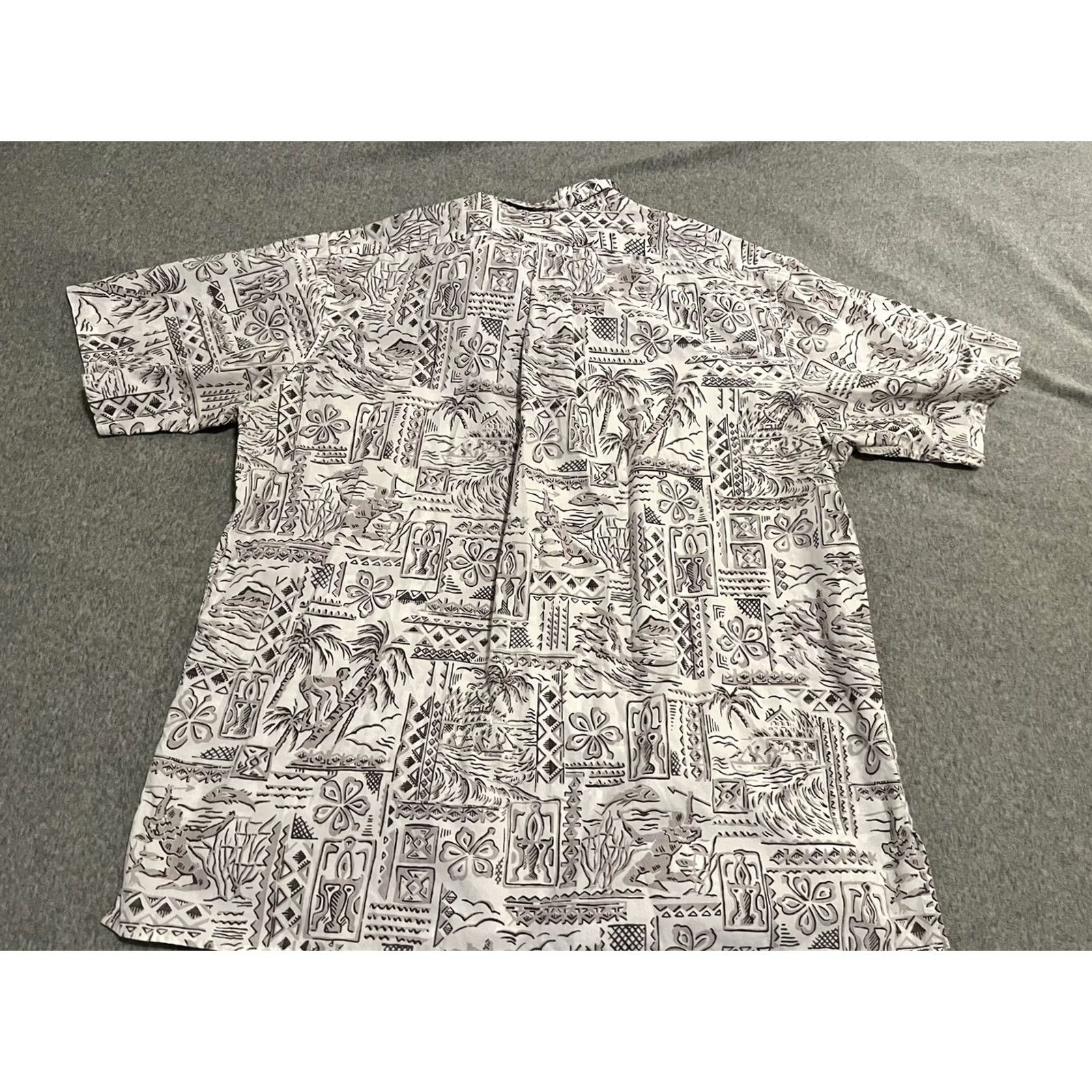Reyn Spooner REYN SPOONER Hawaiian Shirt Surfing Tribal XL Men's Short Sleeve Beige - Beach Tropical Nautical Outdoor 90s? Size US XL / EU 56 / 4 - 5 Thumbnail