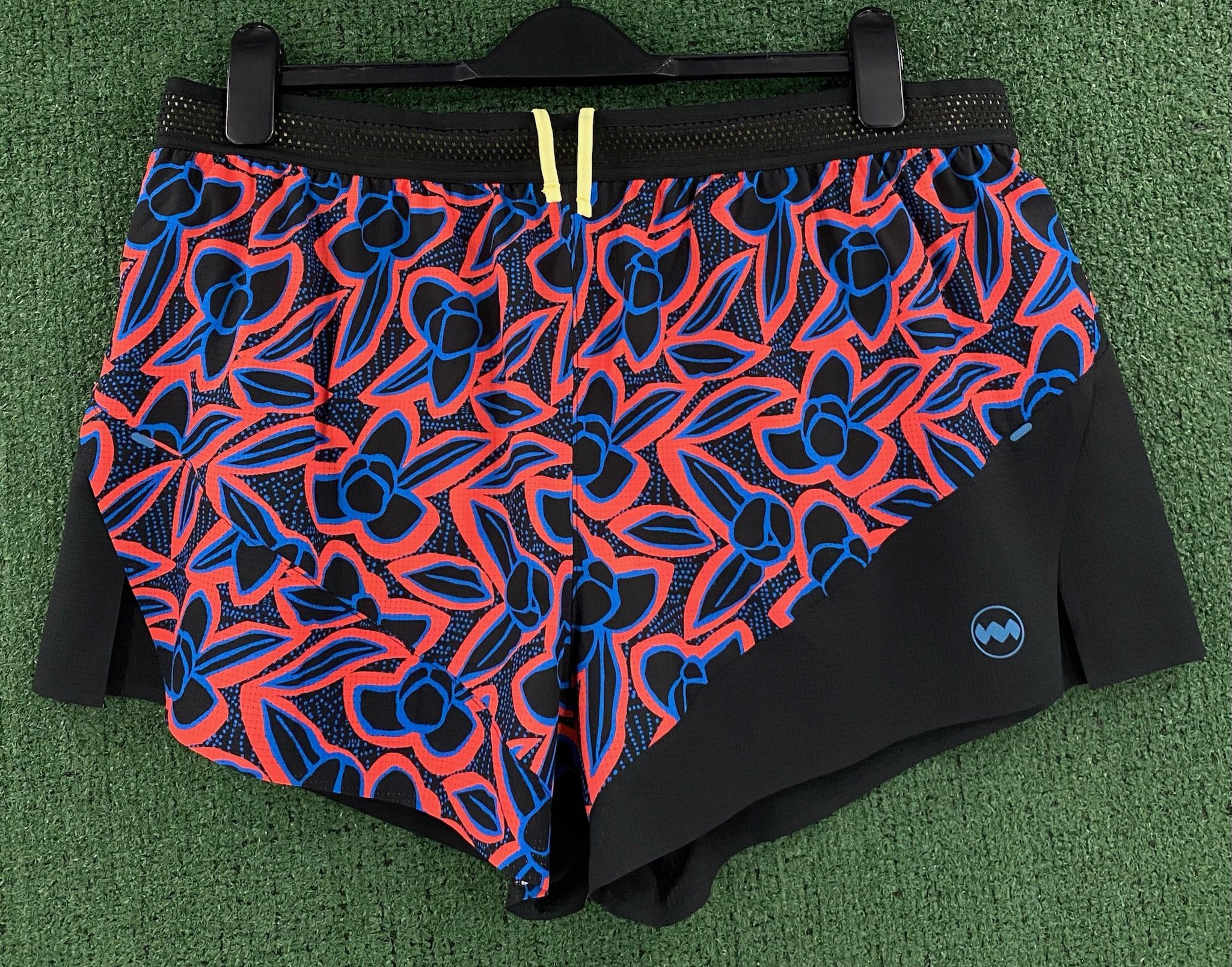 Other Janji 3 Floral Patterned Lined Run Ruining Shorts Size XL Size US 40 / EU 56 - 1 Thumbnail