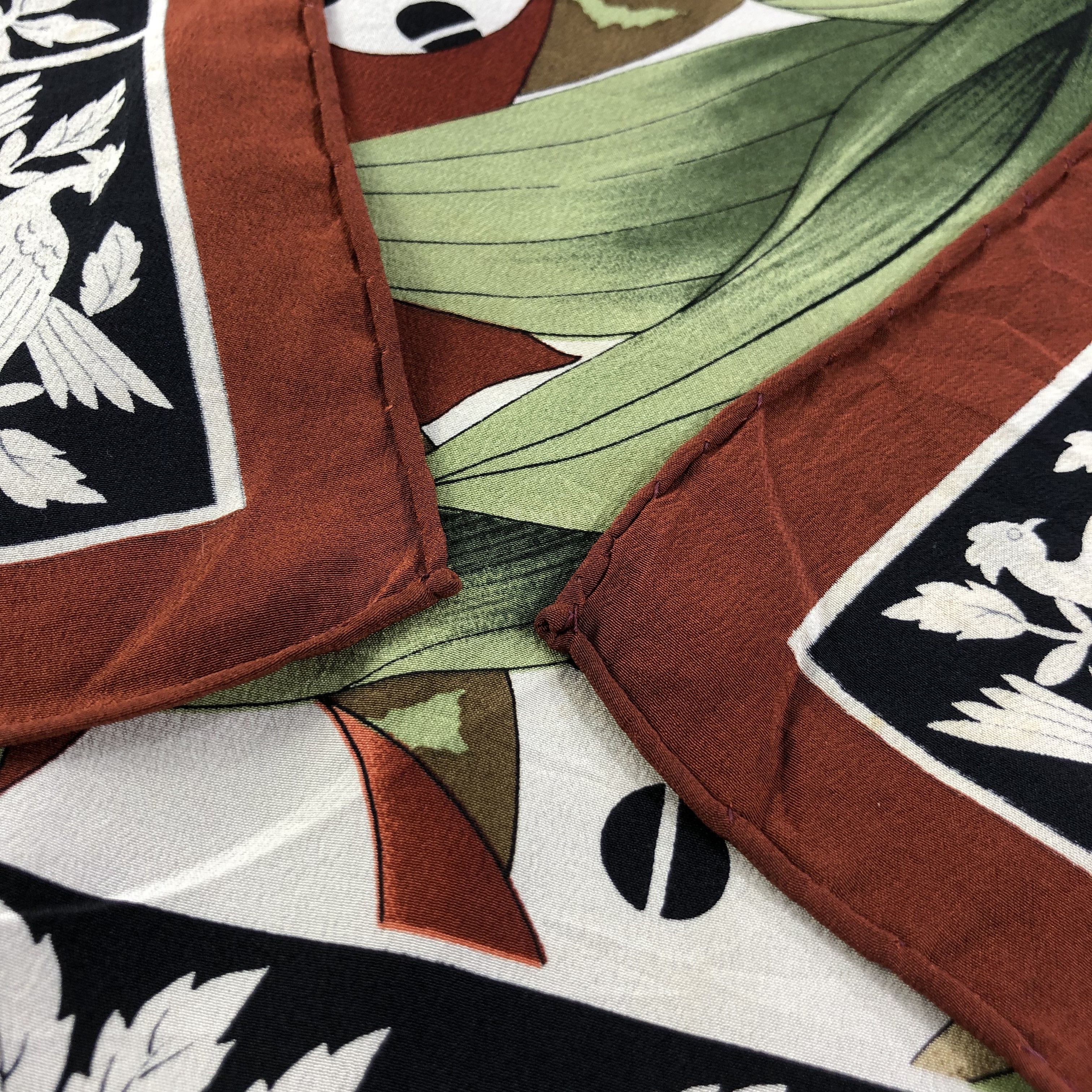 Japanese Brand Luxury Floral Hand Rolled Silk Scarf M798 Size ONE SIZE - 3 Thumbnail
