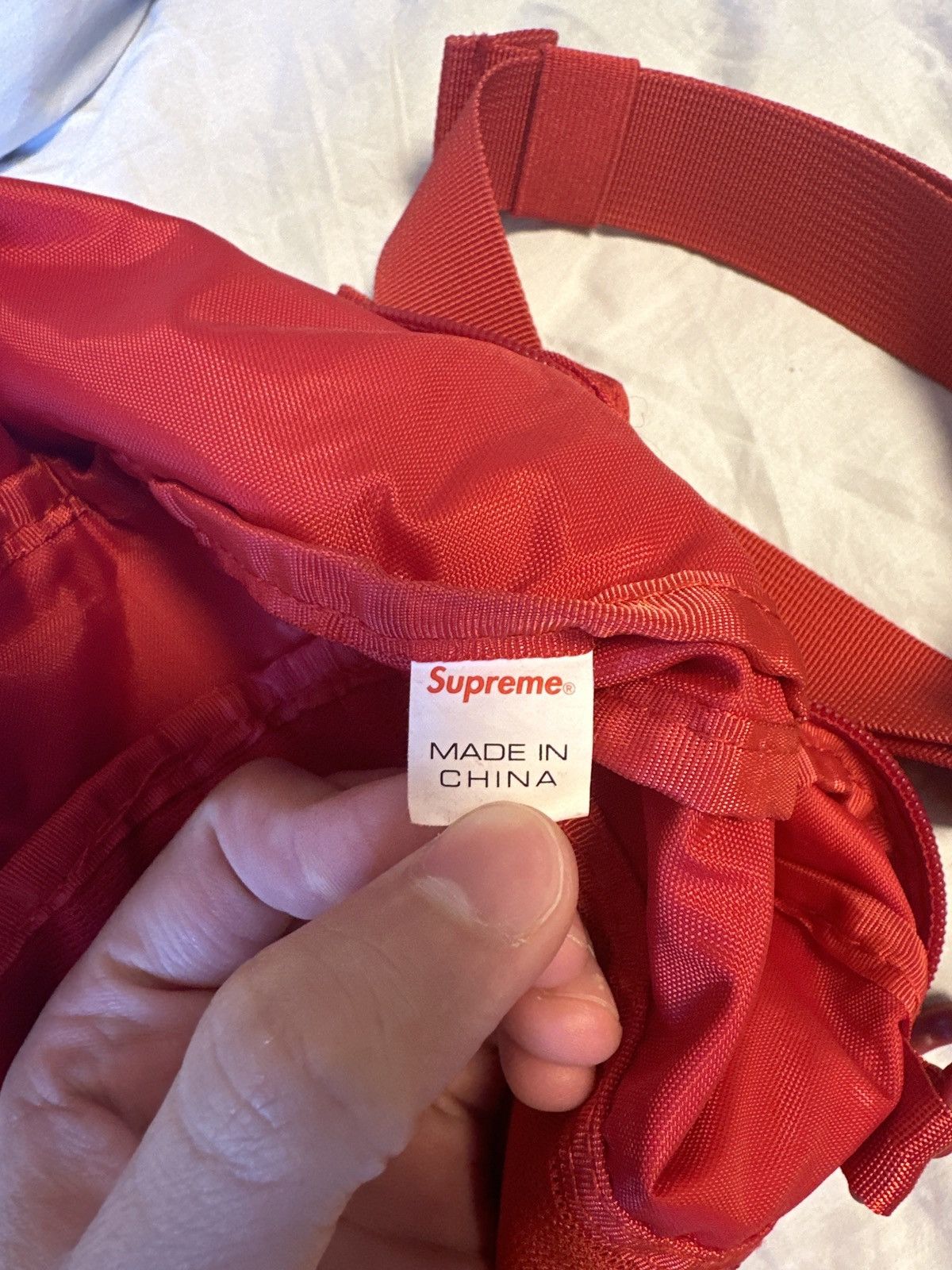 Supreme × Vintage supreme red waist bag ss19🔴🔴 Size ONE SIZE - 5 Thumbnail