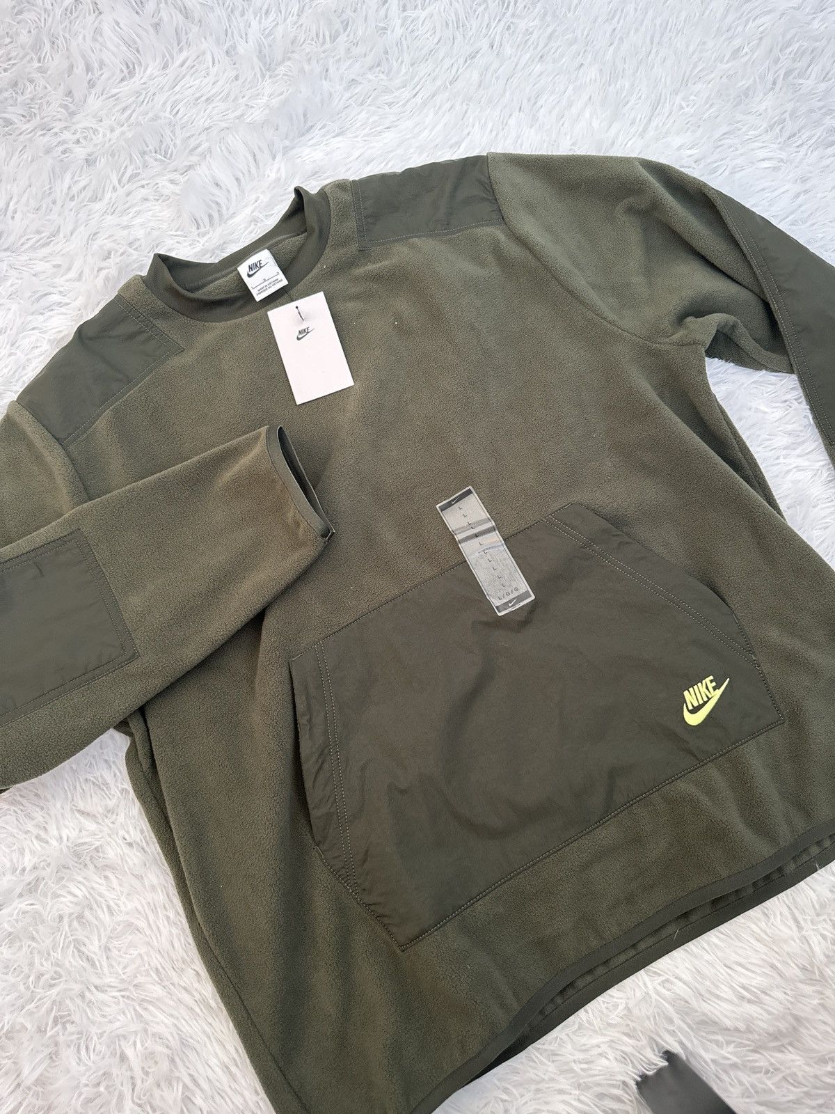 Nike Nike Pullover Sweater Fleece Like Olive Color Size Large Size US L / EU 52-54 / 3 - 1 Thumbnail