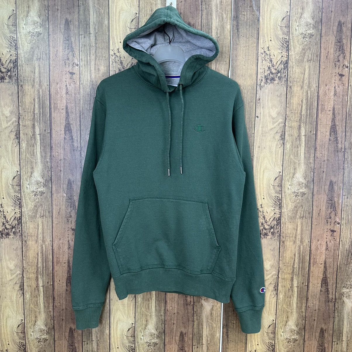Champion × Vintage Vintage Champion Faded Green Hoodie Z113 Size US S / EU 44-46 / 1 - 1 Thumbnail