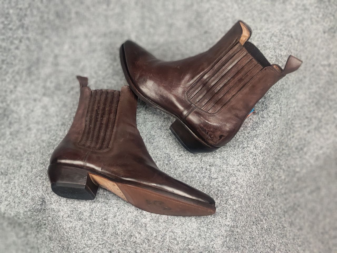 Elia Maurizi Elia Maurizi Design Leather western chelsea ankle Boots Size US 9 / IT 39 - 3 Thumbnail