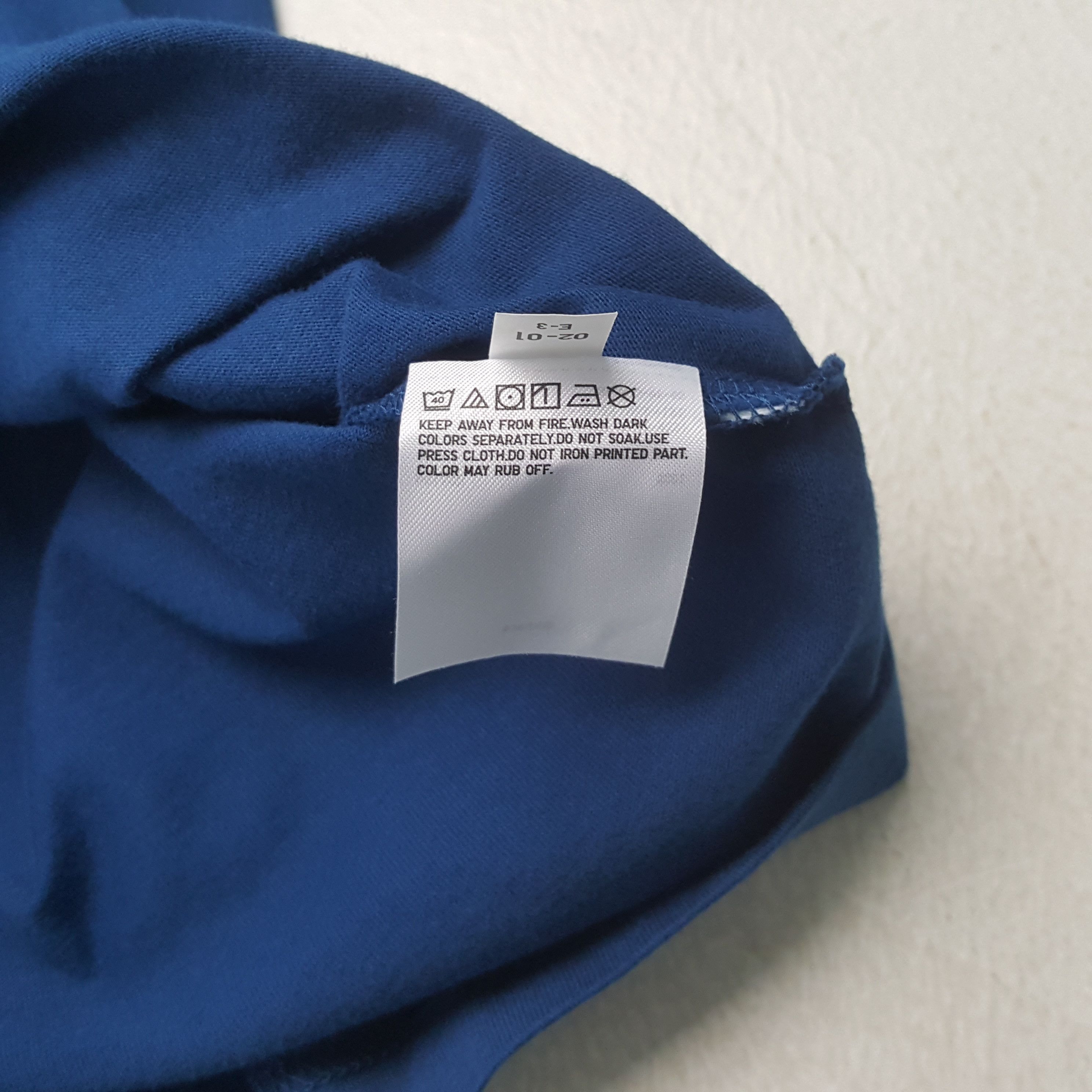 Uniqlo Uniqlo x Evangelion Anime Japanese Brand Tshirt RR1 Size US L / EU 52-54 / 3 - 8 Thumbnail