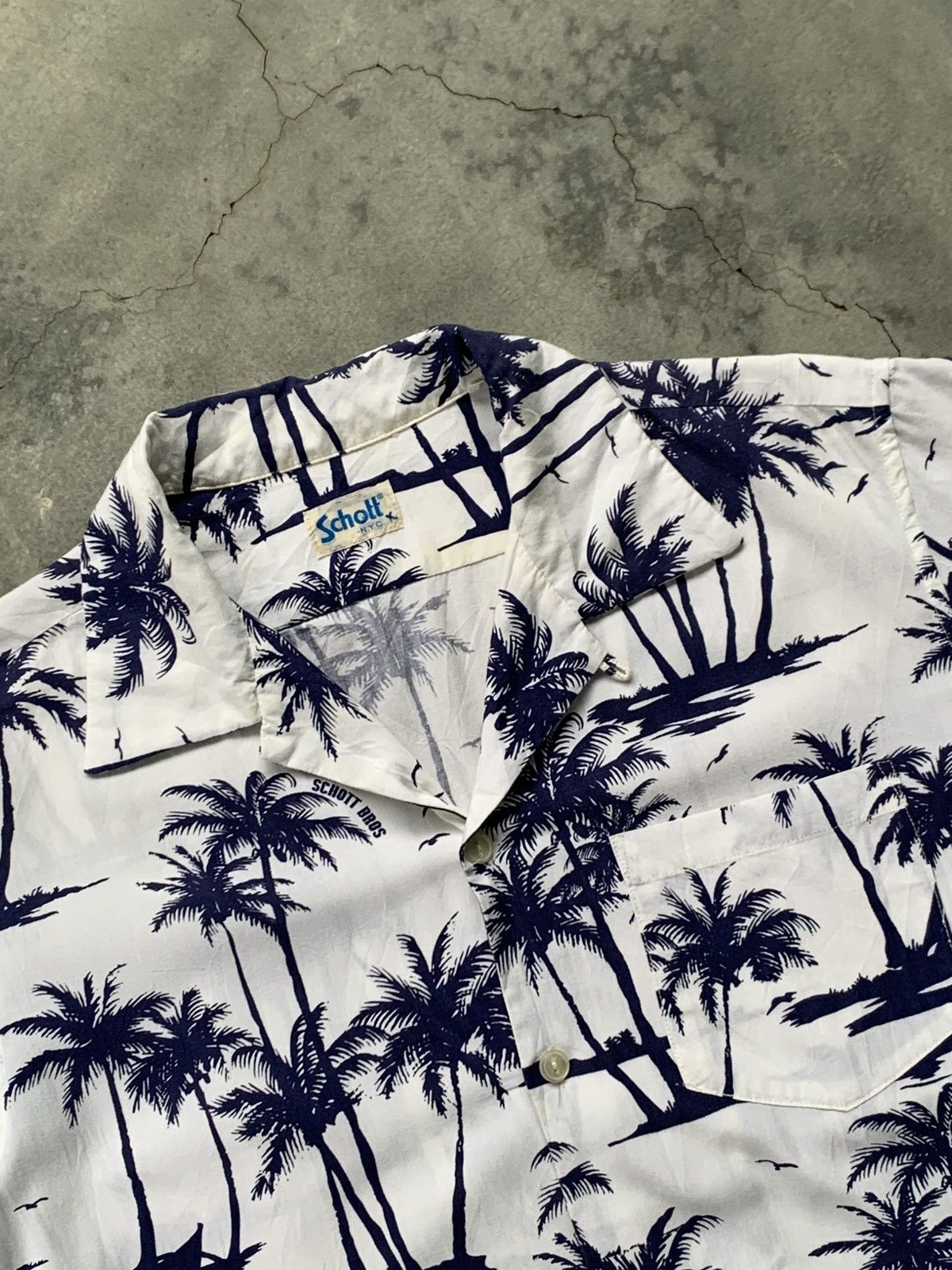Schott Vintage Schott Rayon Coconut Hawaii Tree Motive Collar Shirt Size US L / EU 52-54 / 3 - 4 Thumbnail