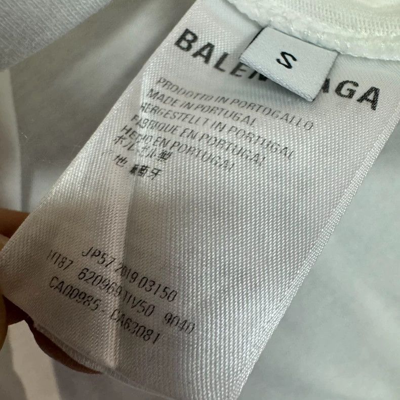 Balenciaga Balenciaga White mailbox logo printed short sleeve T-shirt Size US S / EU 44-46 / 1 - 7 Thumbnail