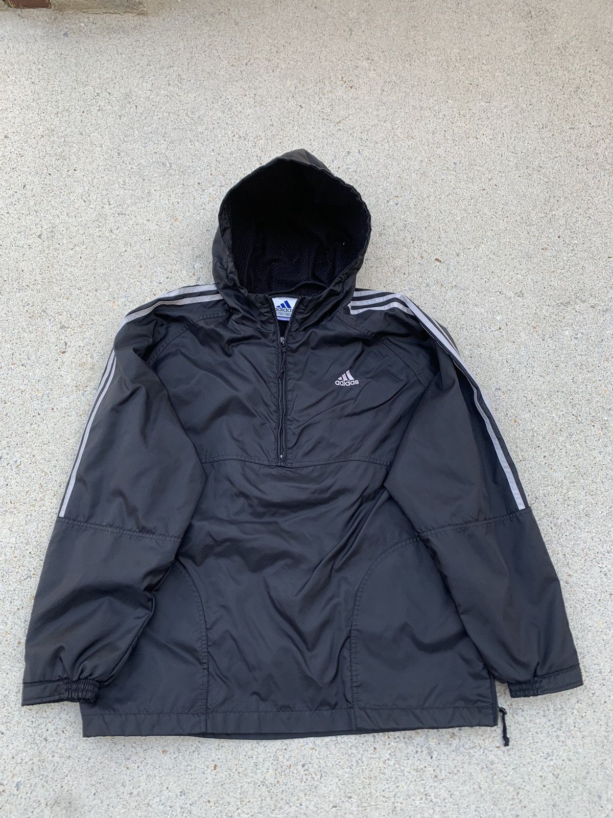 Vintage Vintage Adidas Windbreaker Jacket Size US L / EU 52-54 / 3 - 1 Thumbnail