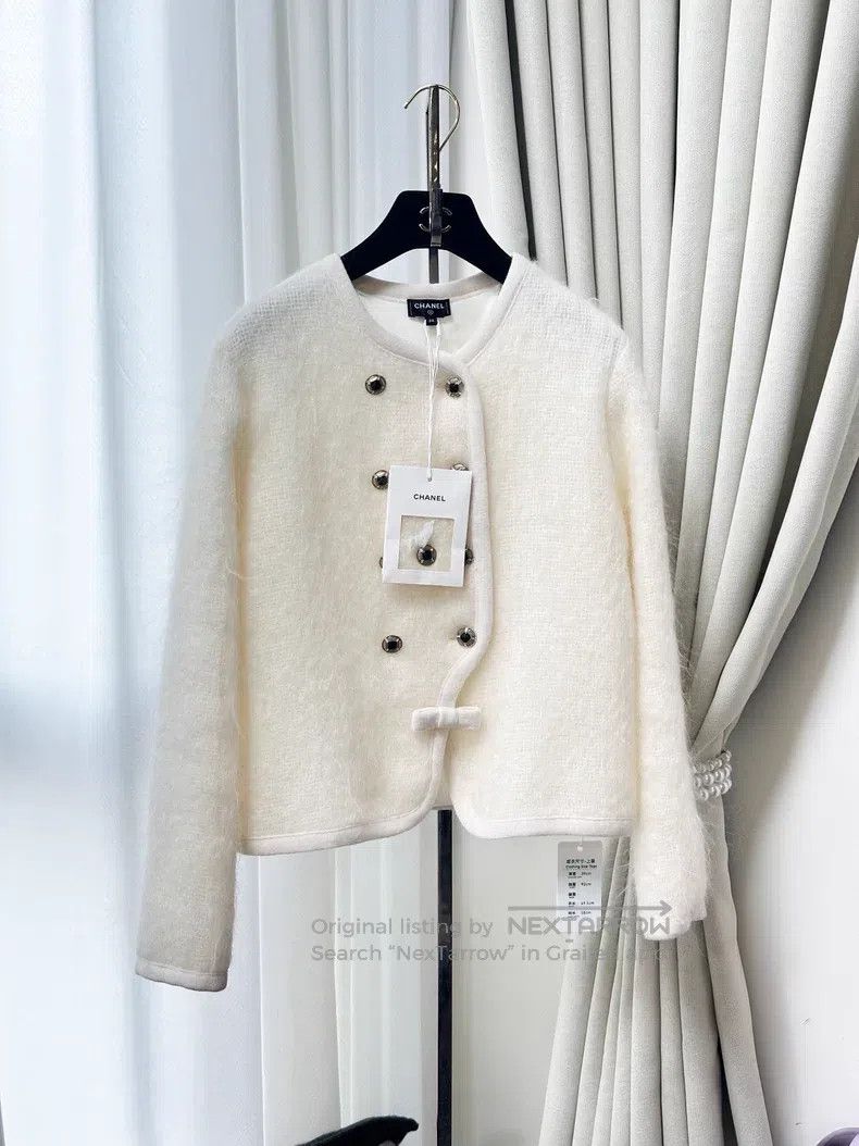 Chanel Chanel Long-sleeved plush coat with bow Size XXS / US 00 / IT 34 - 1 Thumbnail