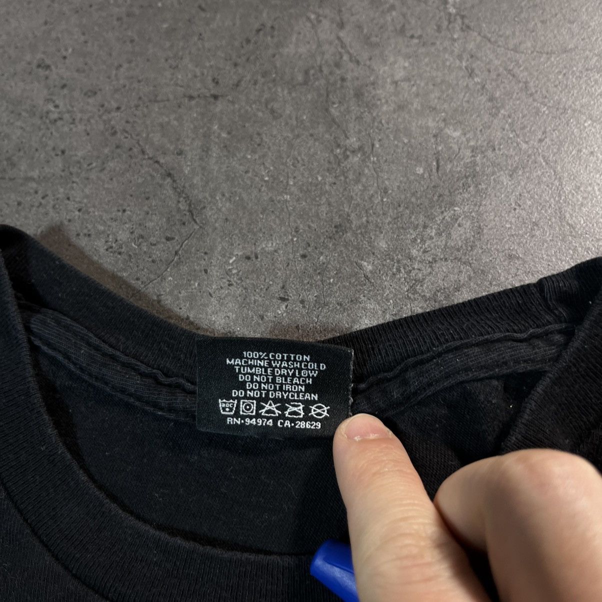 Stussy Stussy 00s Vintage Circle Center Logo Tee Tshirt Hype Rare Size US M / EU 48-50 / 2 - 8 Thumbnail