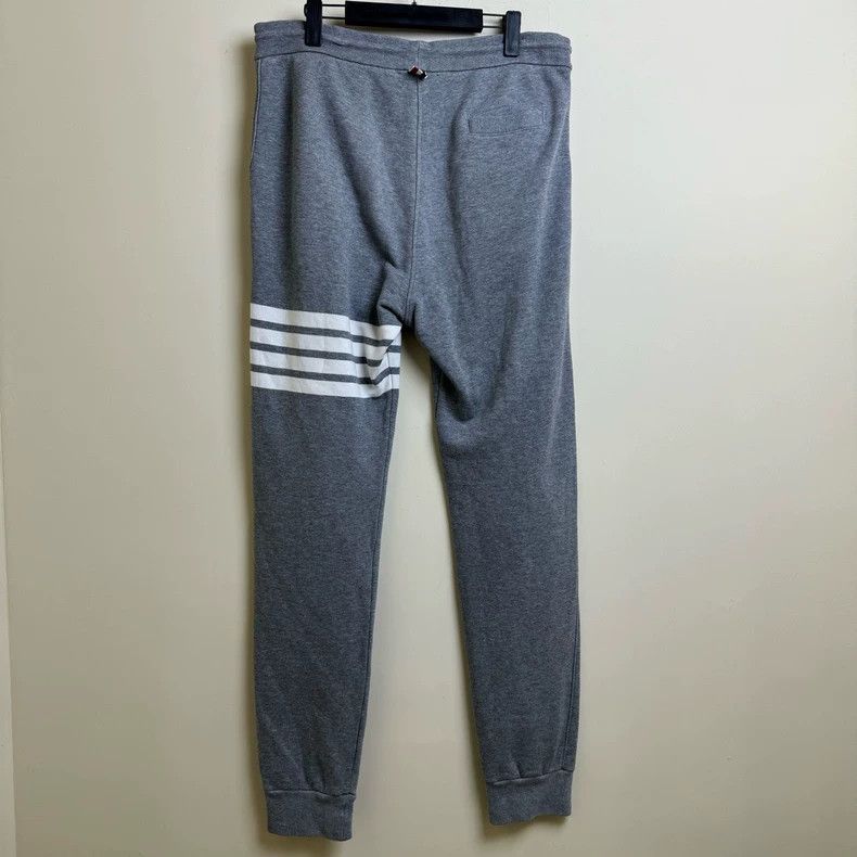 Thom Browne Thom Browne Size 4 Four-striped sweatpants 2505-Nextarrow Size US 38 / EU 54 - 4 Thumbnail
