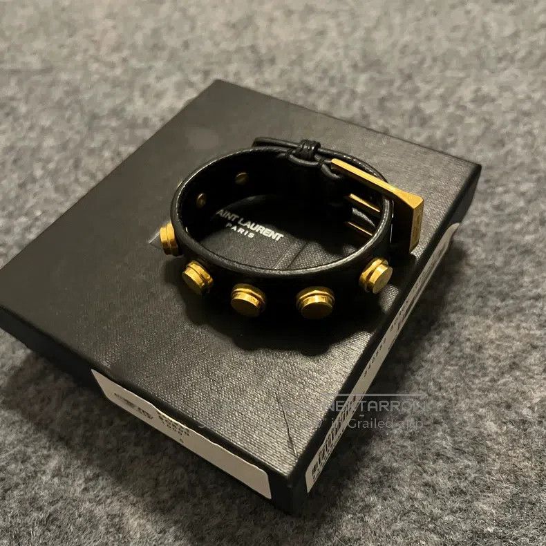 Saint Laurent Paris Saint Laurent Paris Vintage Rivet Calfskin Bracelet with G Size ONE SIZE - 3 Thumbnail