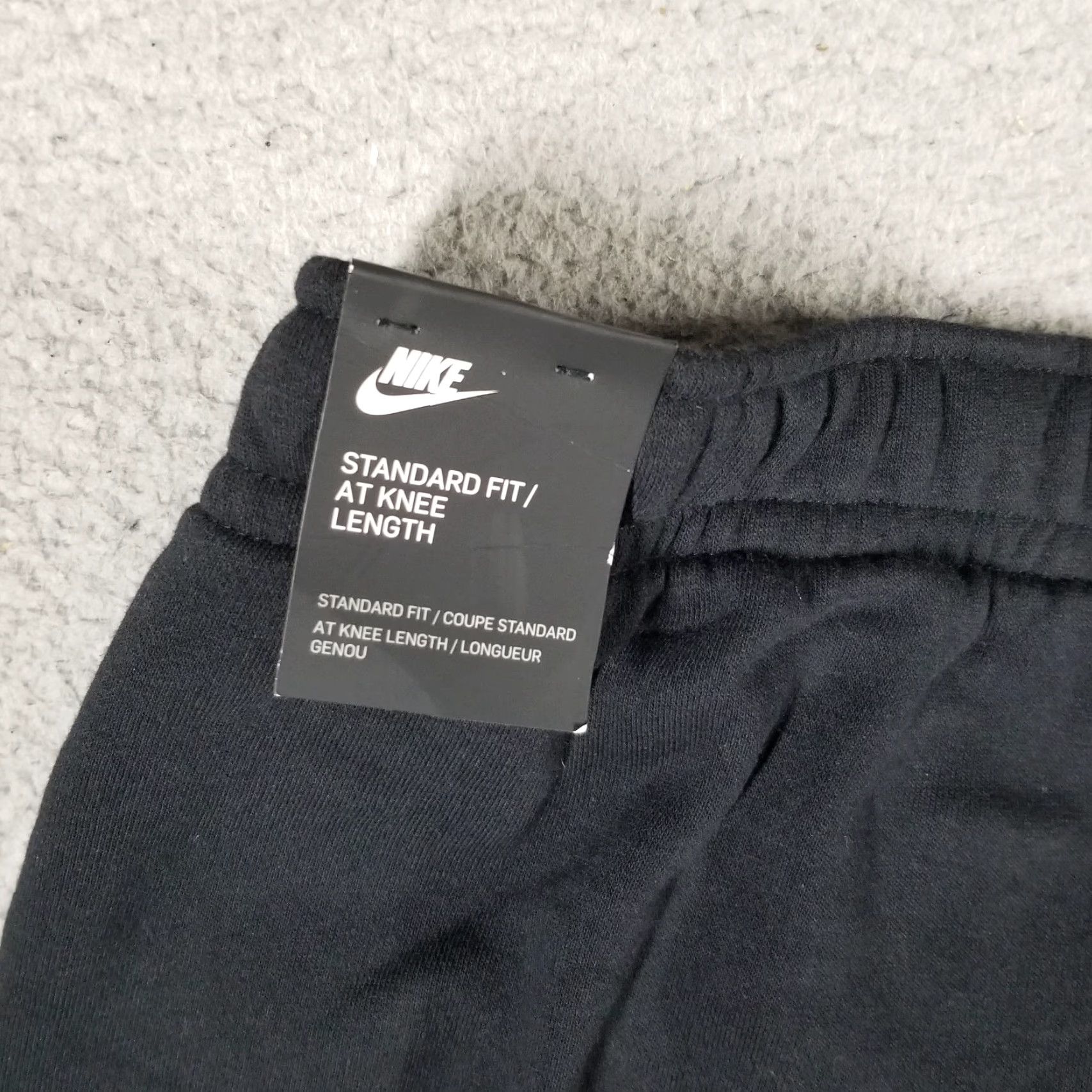 Nike Nike Sportswear Club Fleece Shorts Mens Medium Black 843520 010 New Size US 31 - 3 Thumbnail