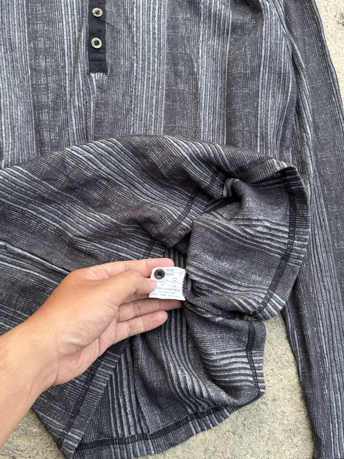 Shellac Mitex Thermal Half Button Long Sleeve Japanese Vkei Size US L / EU 52-54 / 3 - 7 Thumbnail