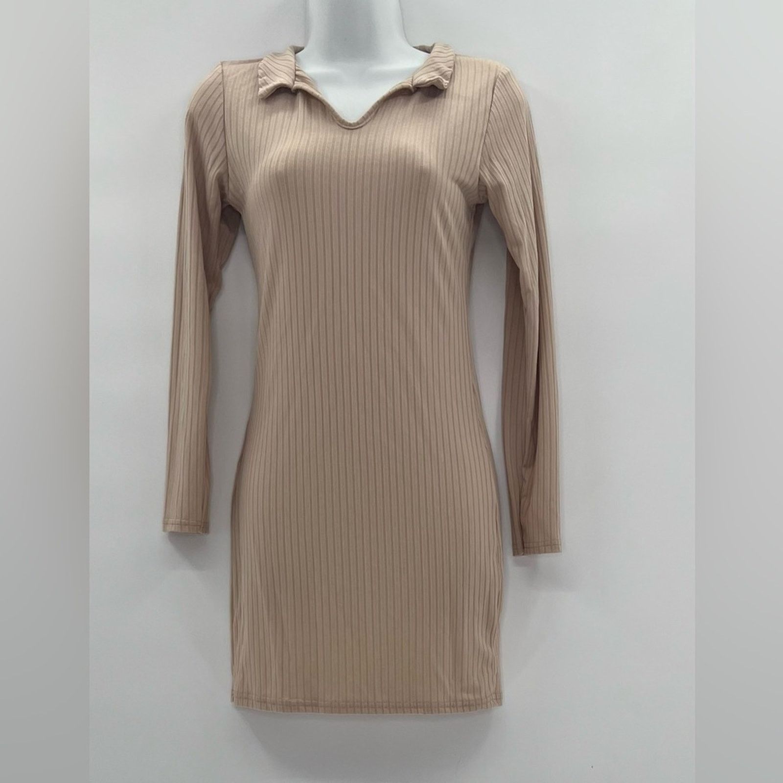 Boohoo Boohoo Camel Ribbed Collar Detail Long Sleeve Bodycon Size M / US 6-8 / IT 42-44 - 1 Thumbnail