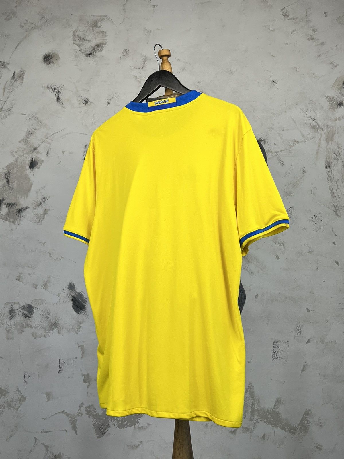 Adidas Adidas Sweden National Team Jersey Shirt 2016 Size XL Size US XL / EU 56 / 4 - 3 Thumbnail